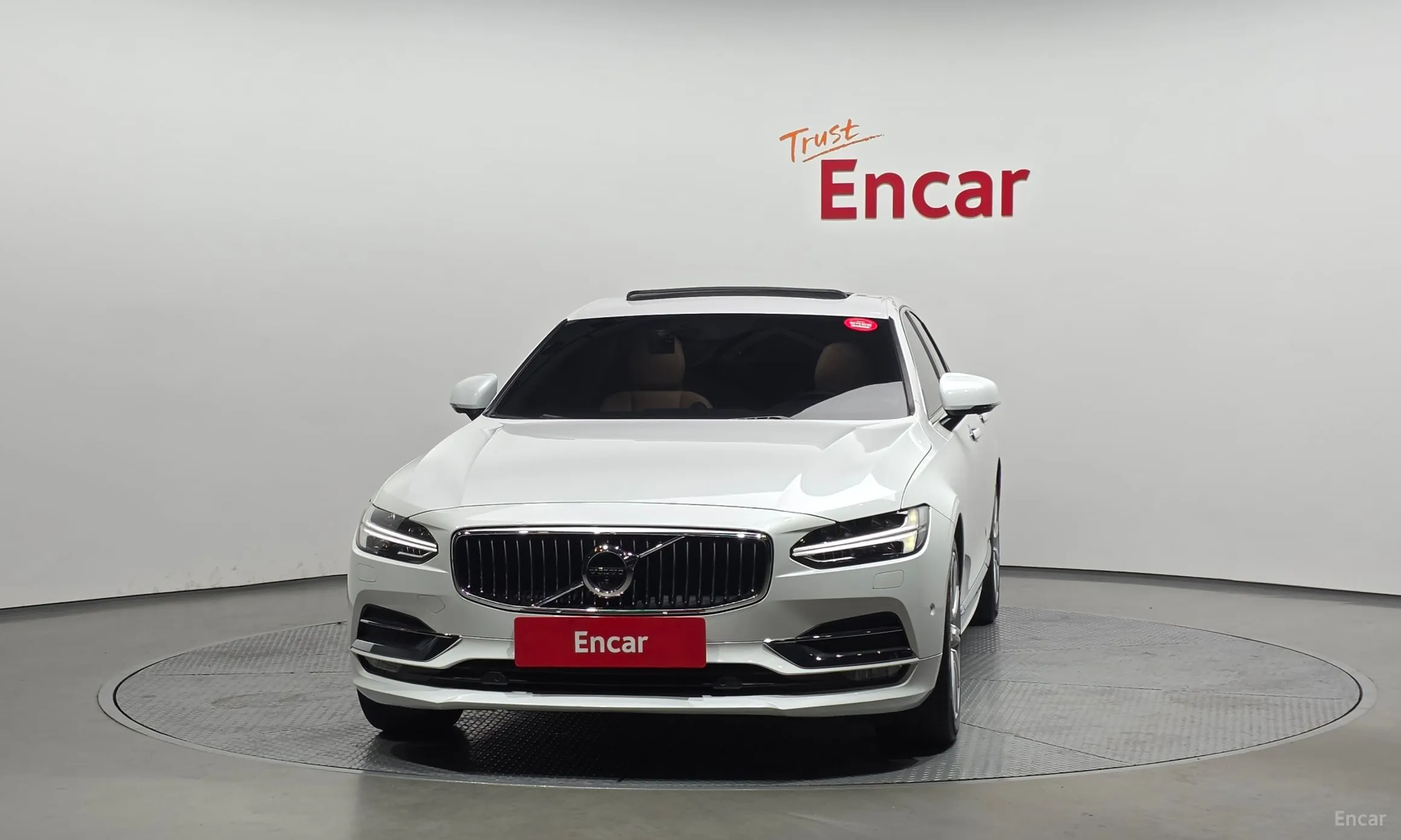 Volvo S90 превью 3