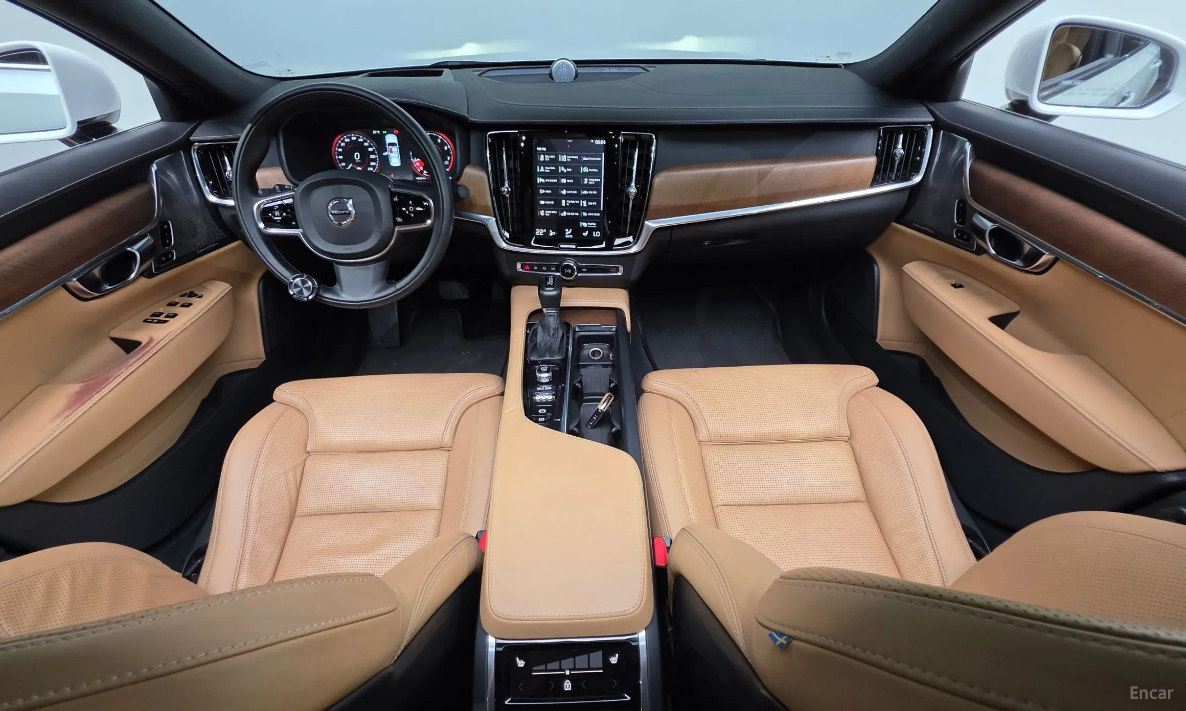Volvo S90 превью 7