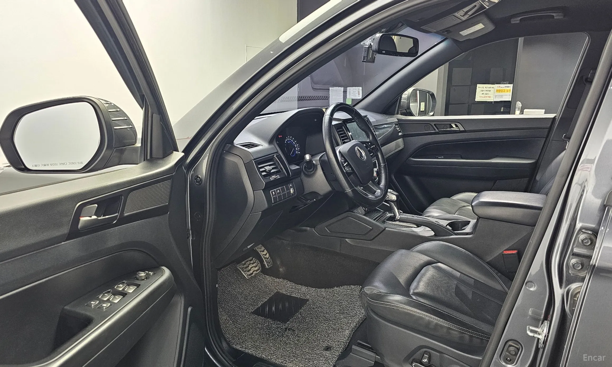 KG Mobility (SsangYong) Rexton Sports превью 10