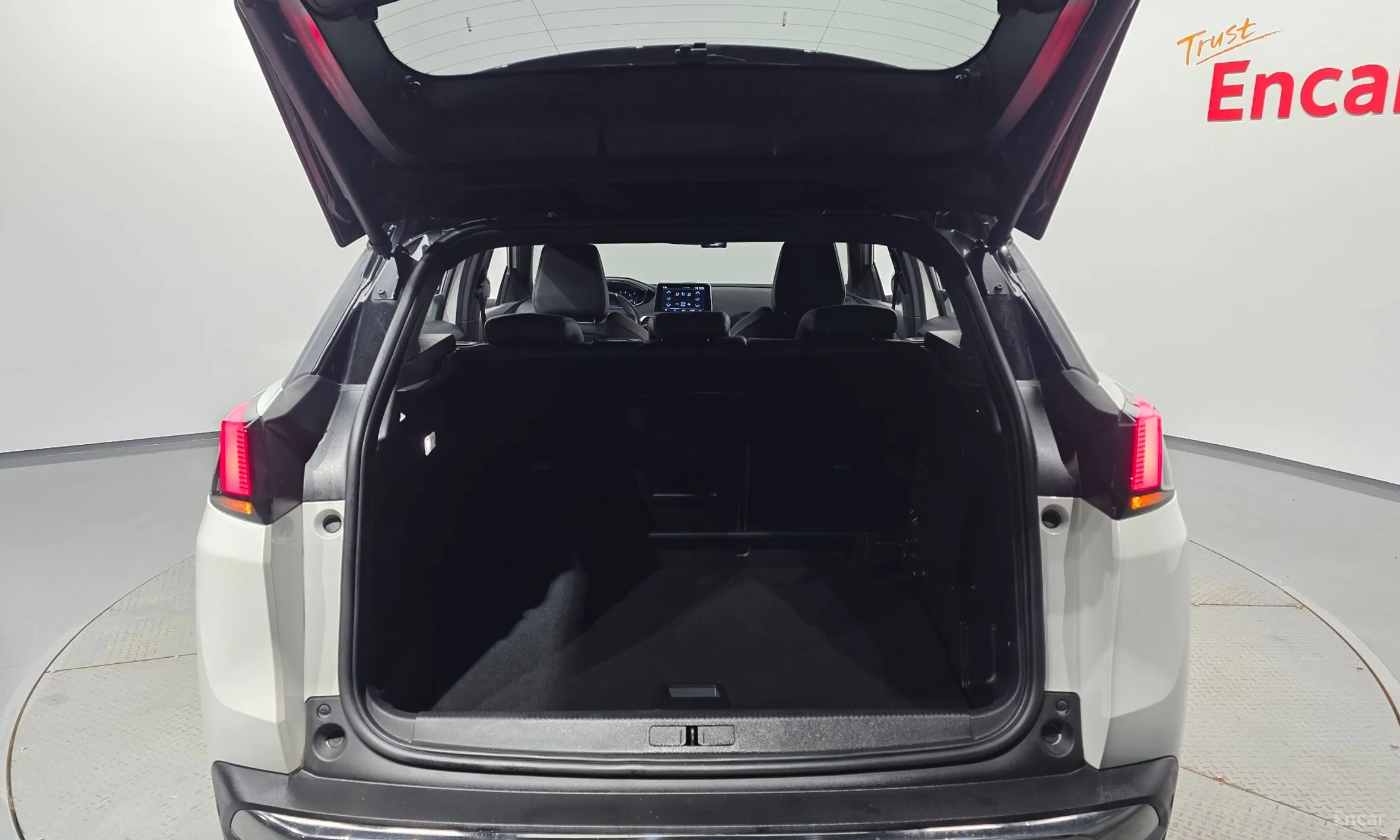 Peugeot 3008 2nd generation превью 20