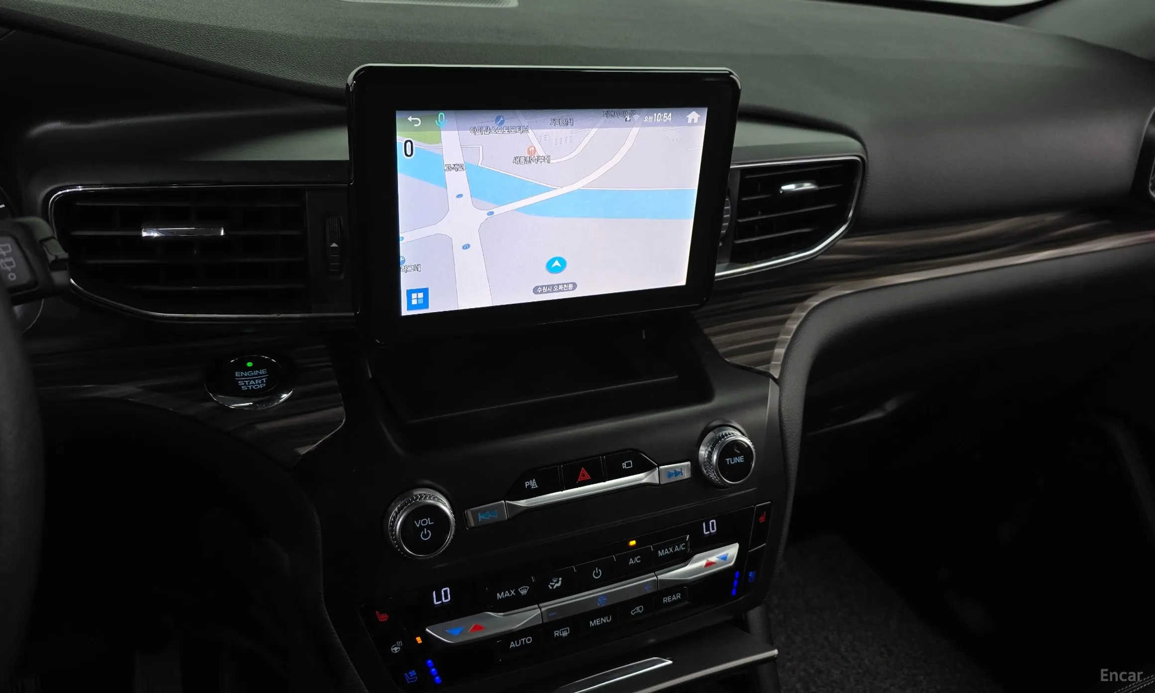 Ford Explorer 6th Generation превью 14