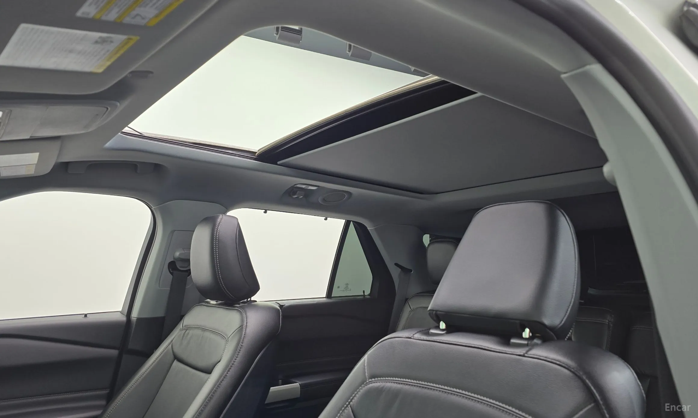 Ford Explorer 6th Generation превью 16