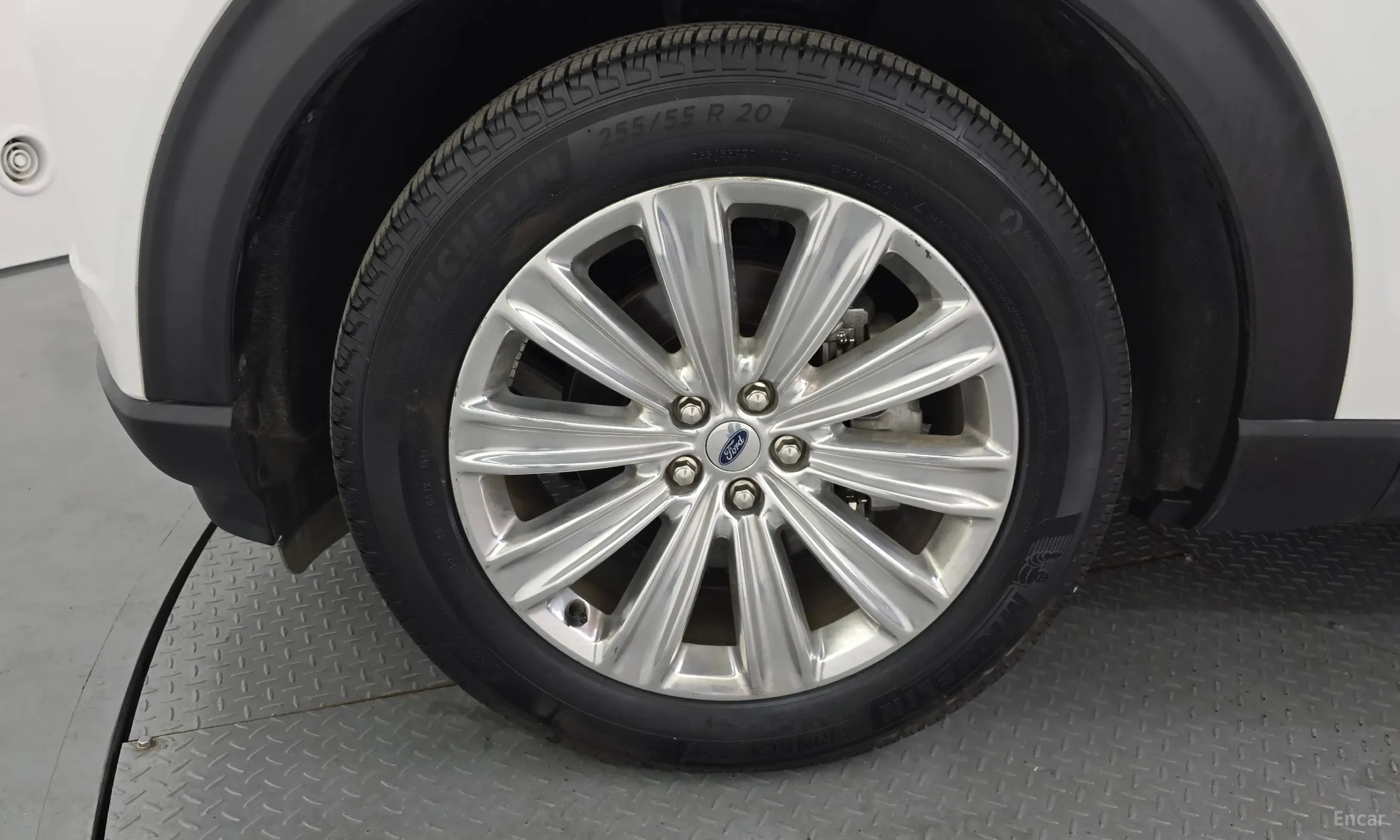 Ford Explorer 6th Generation превью 5