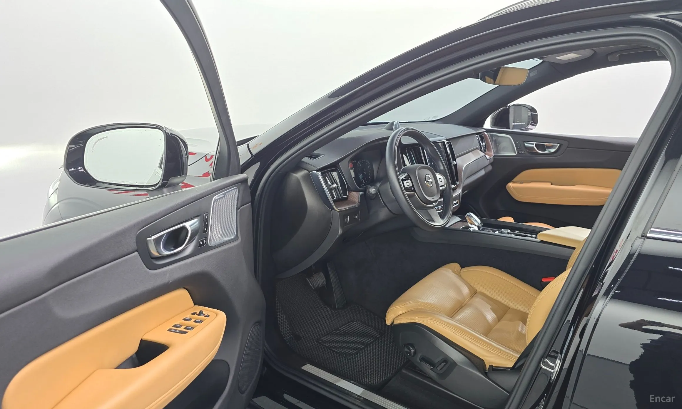 Volvo XC60 Gen 2 превью 10