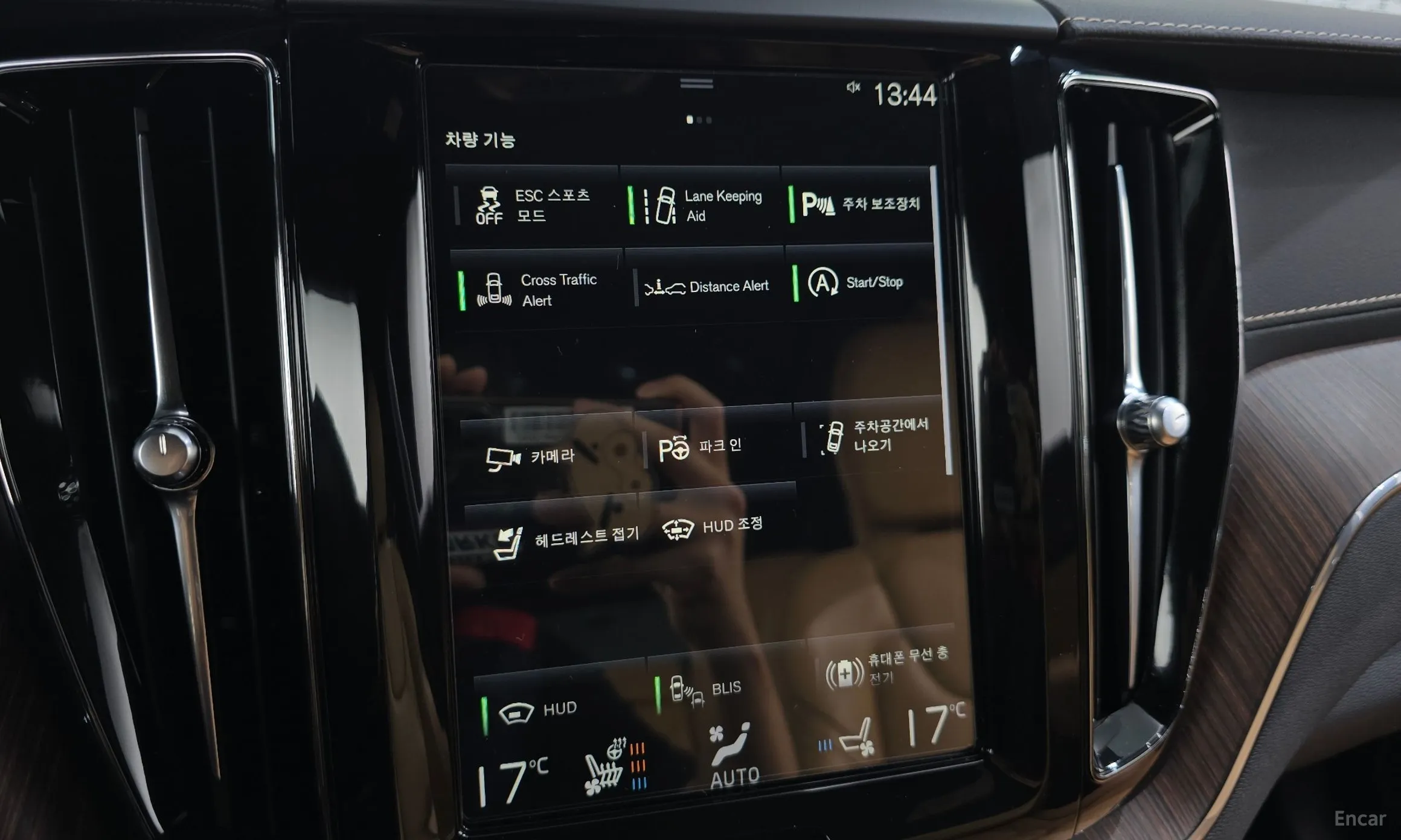 Volvo XC60 Gen 2 превью 18