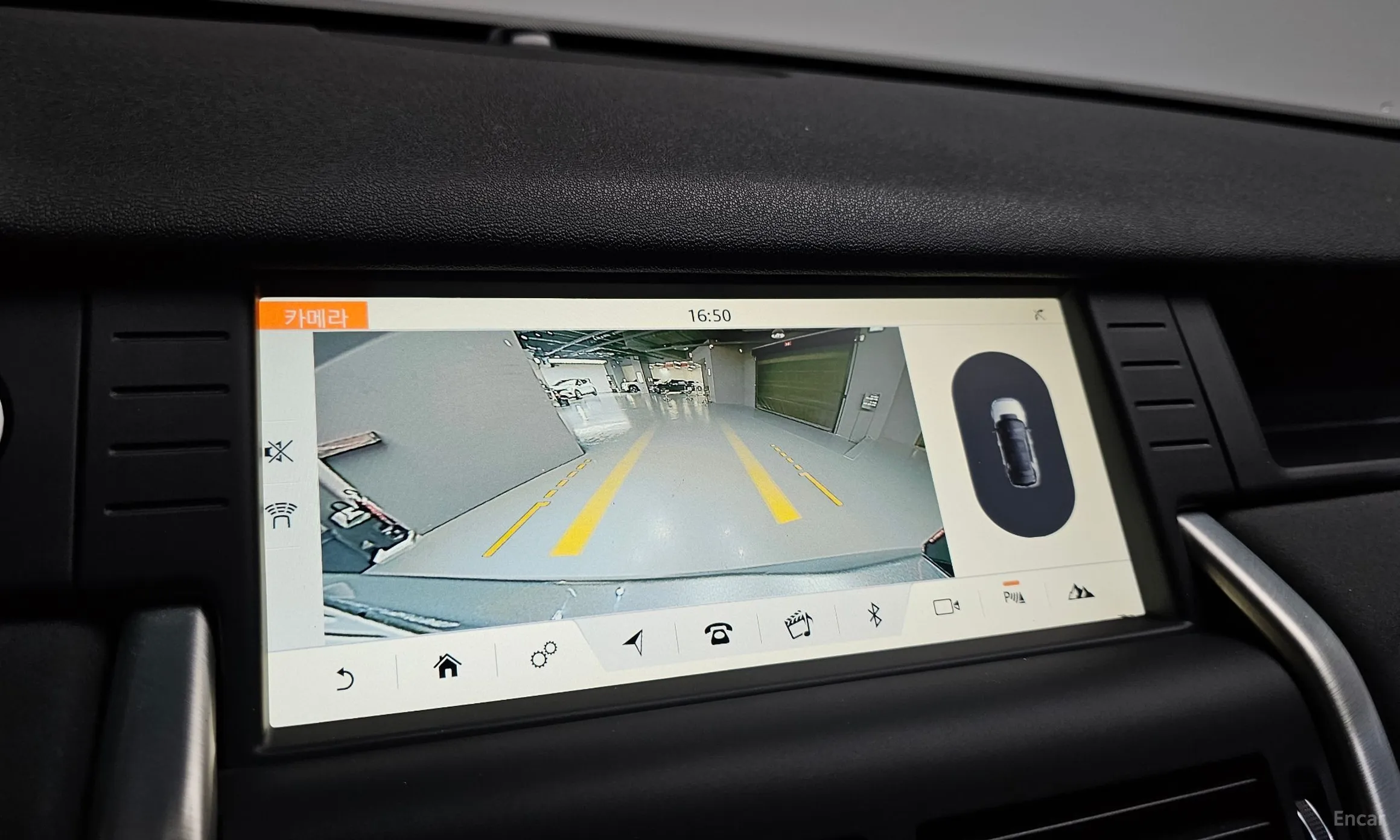 Land Rover Discovery Sports превью 15