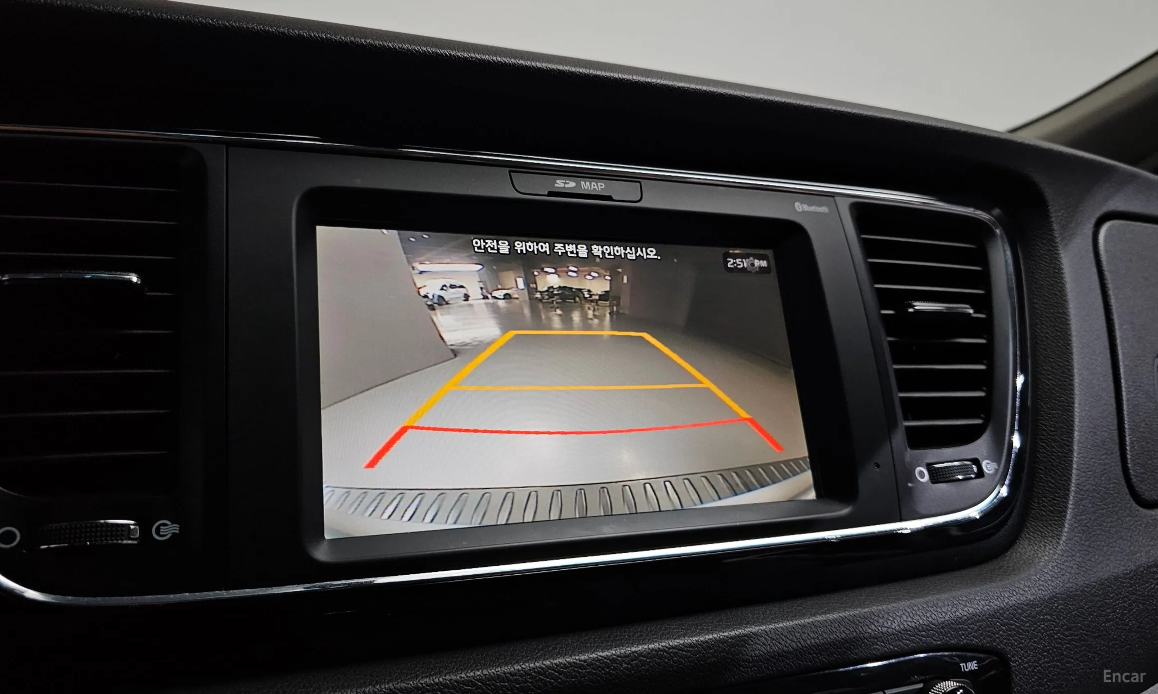 Kia Carnival превью 15