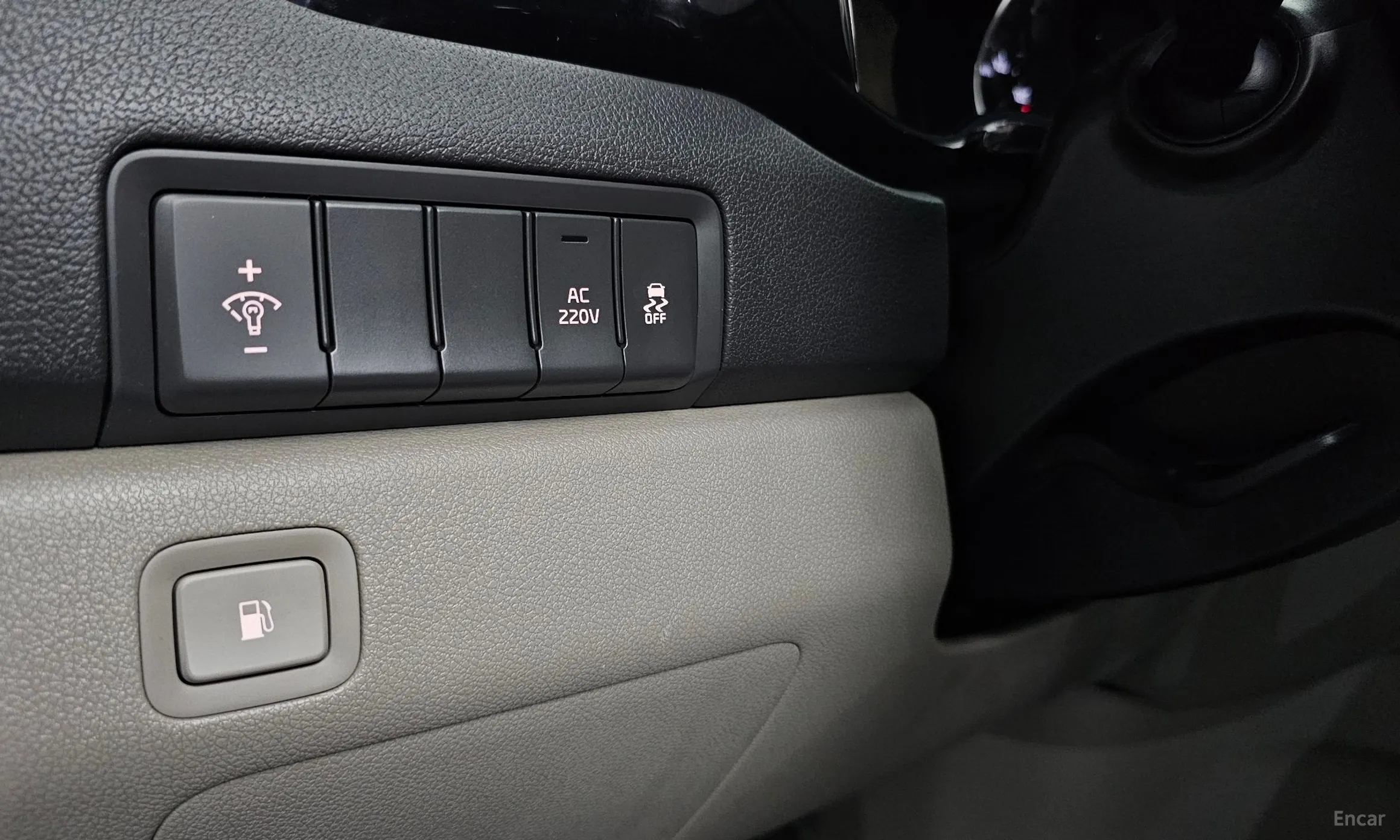 Kia Carnival превью 19