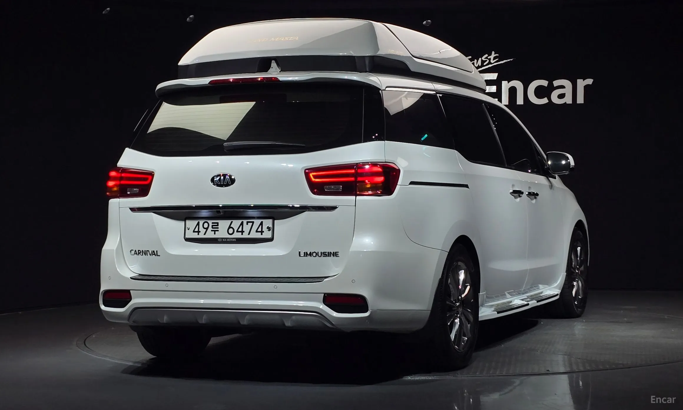 Kia Carnival превью 2