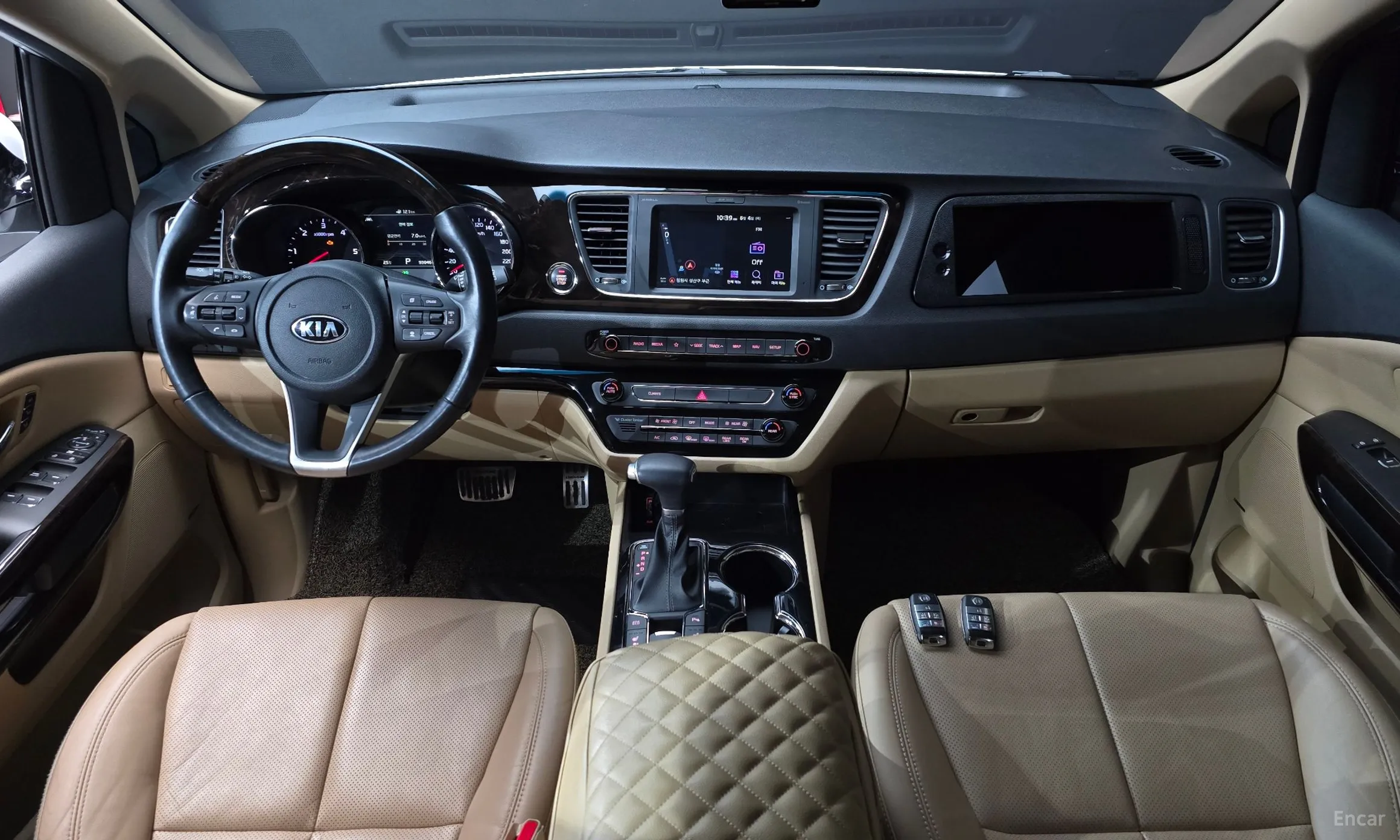 Kia Carnival превью 7