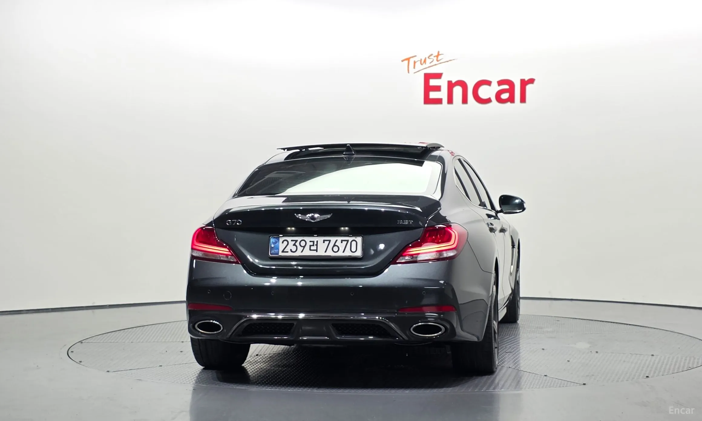 Genesis G70 превью 4