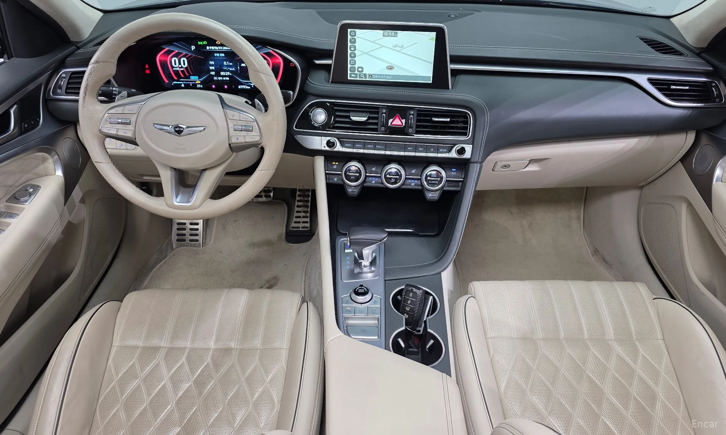 Genesis G70 превью 7