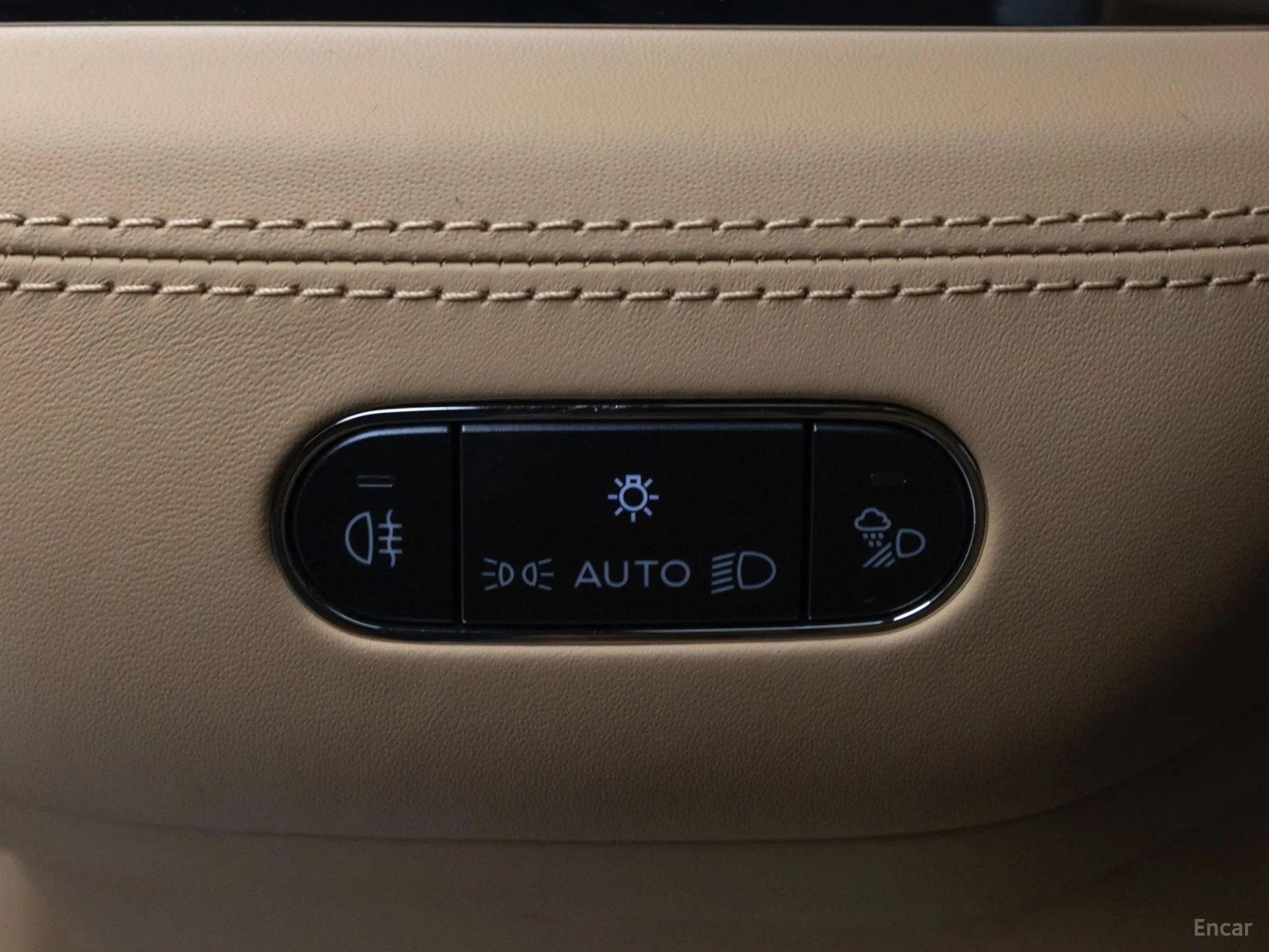 Bentley Bentayga превью 14