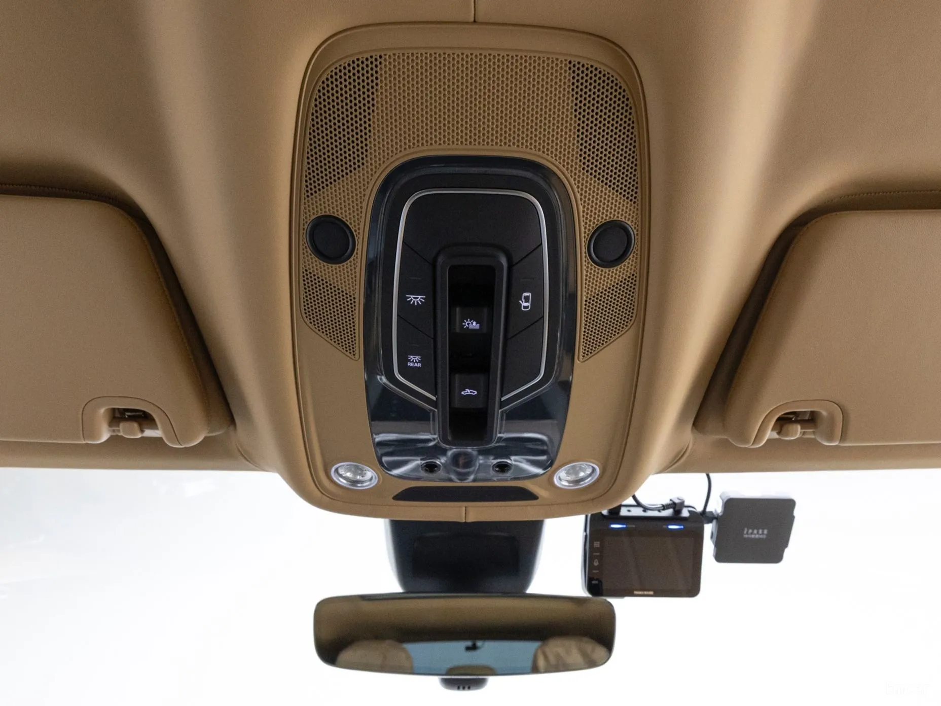 Bentley Bentayga превью 16