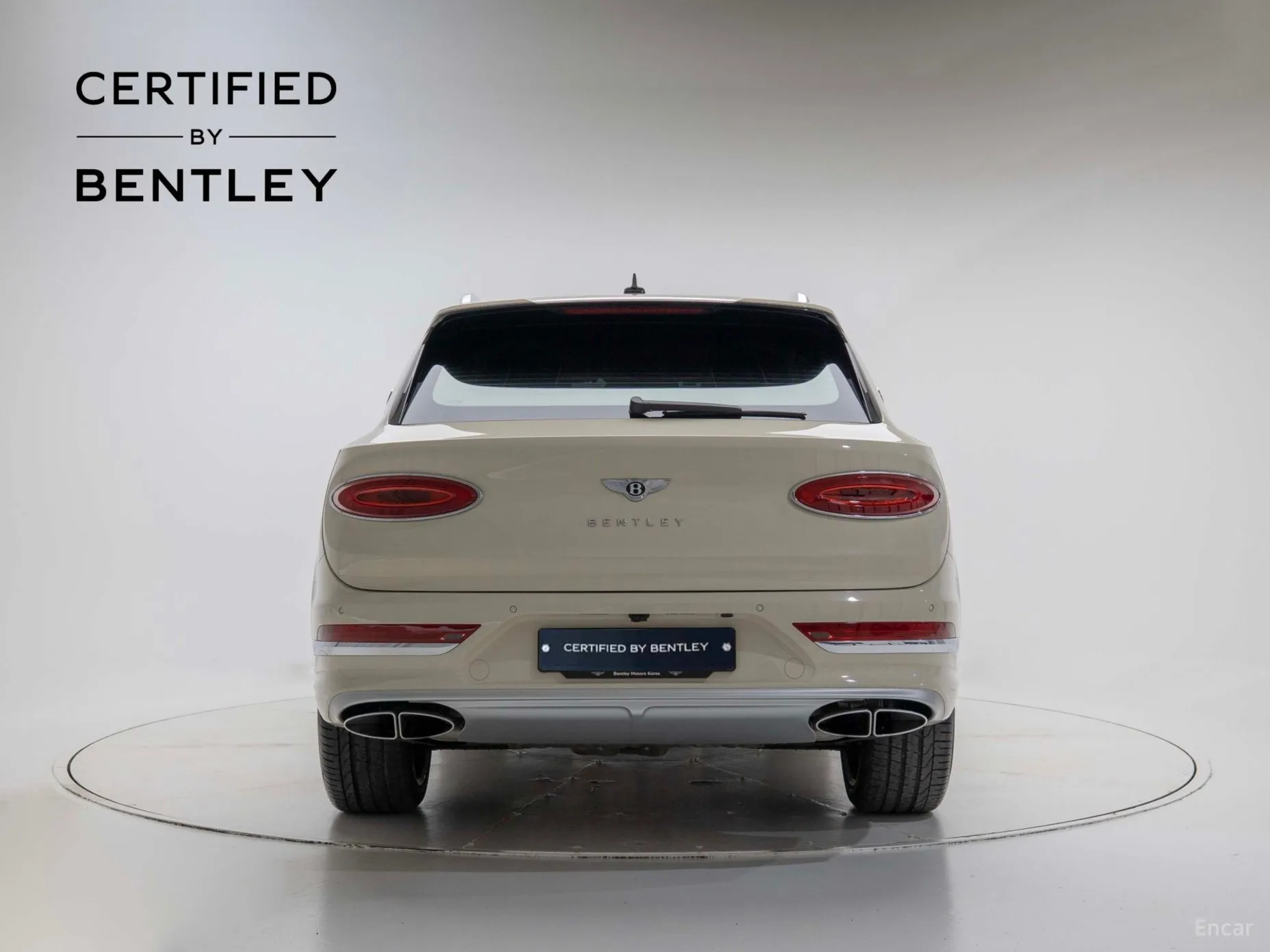 Bentley Bentayga превью 3