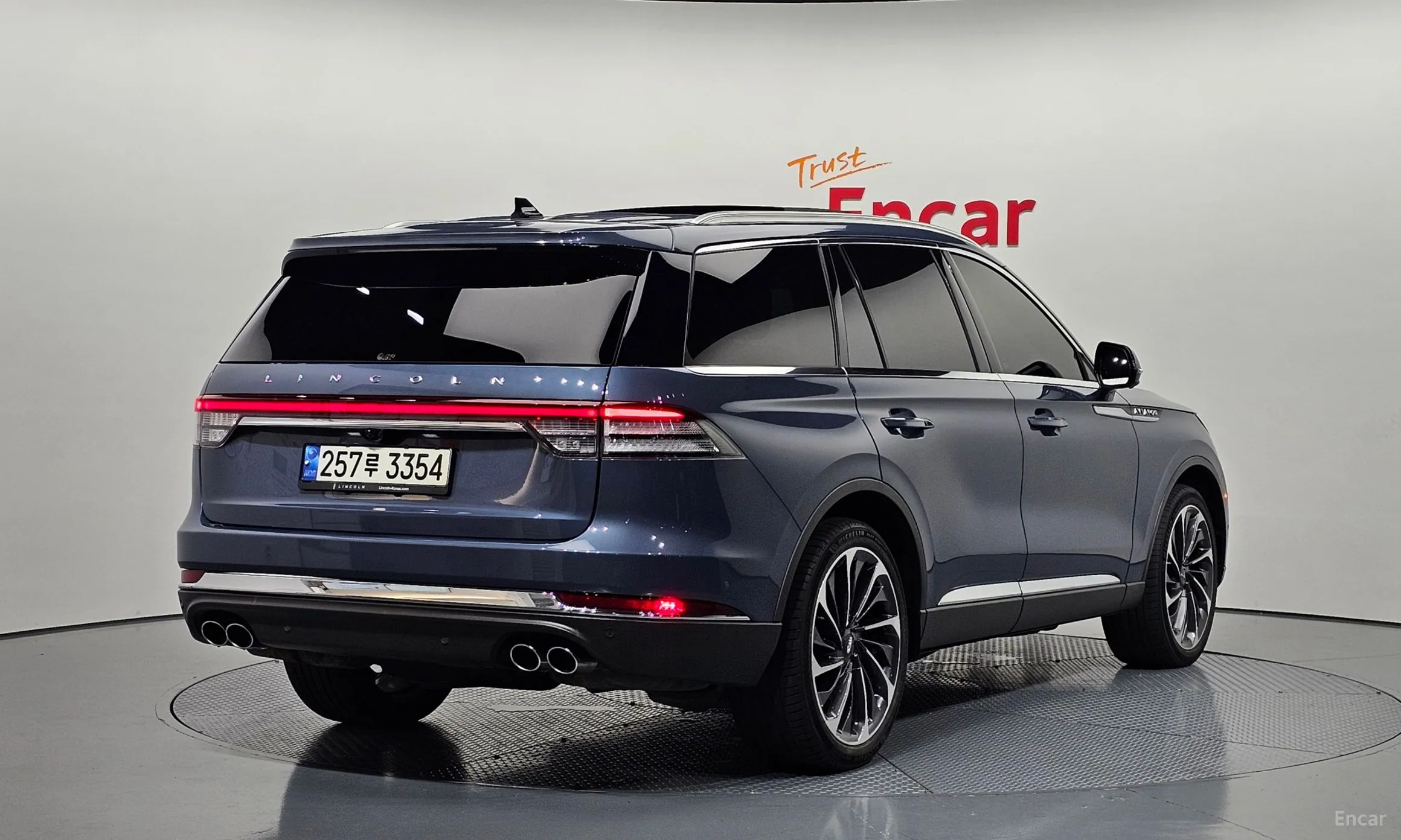 Lincoln Aviator 2nd Generation превью 2