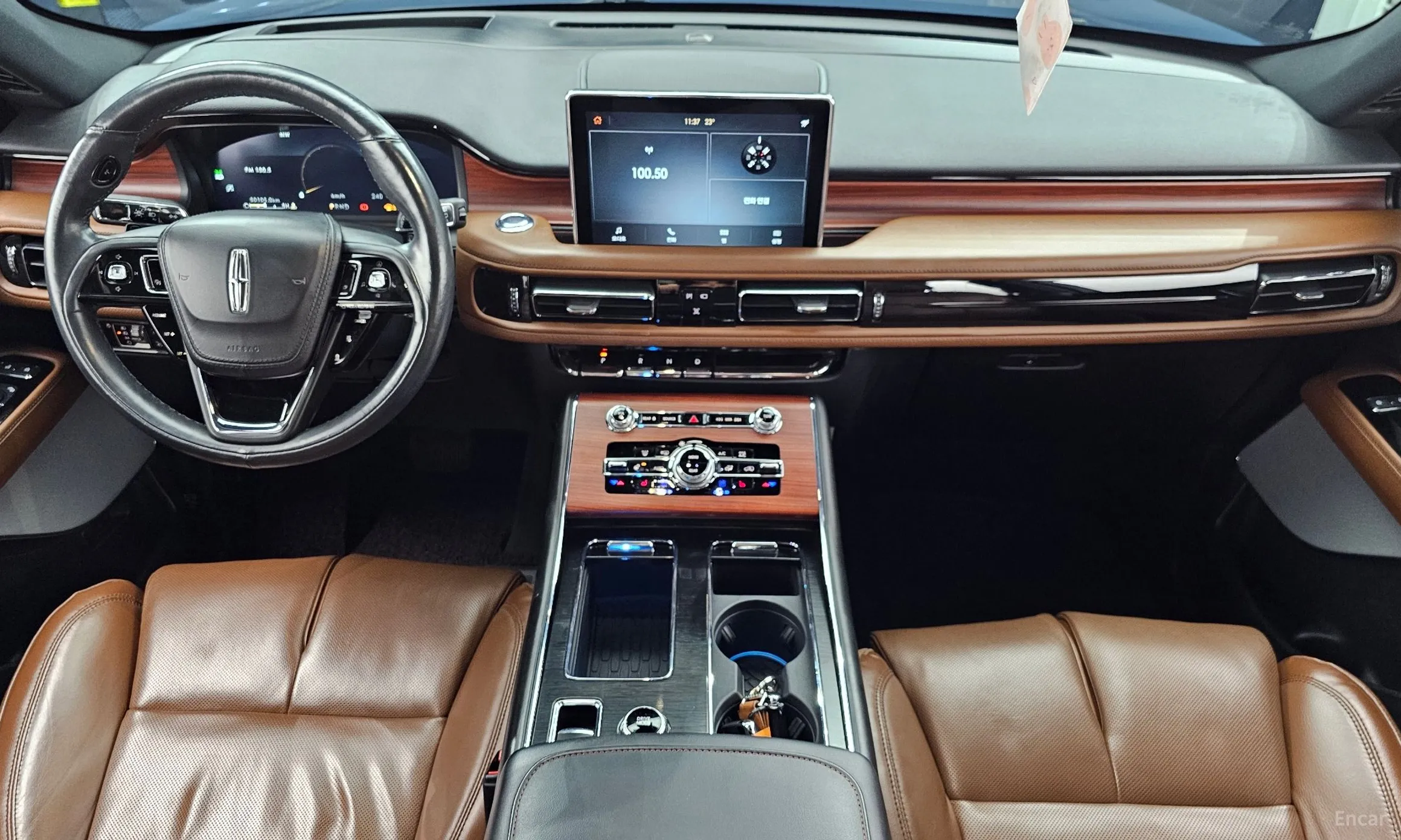 Lincoln Aviator 2nd Generation превью 7