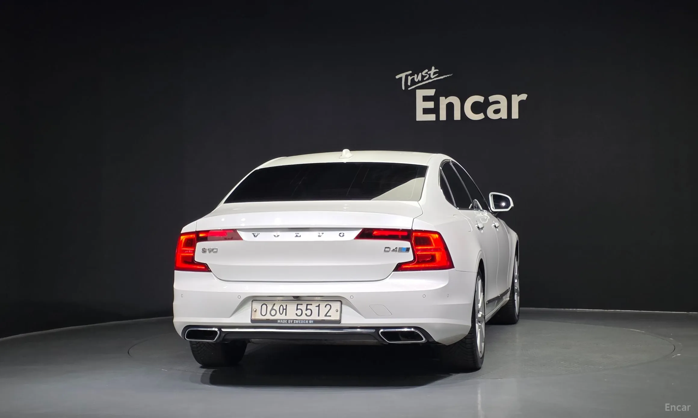 Volvo S90 превью 4