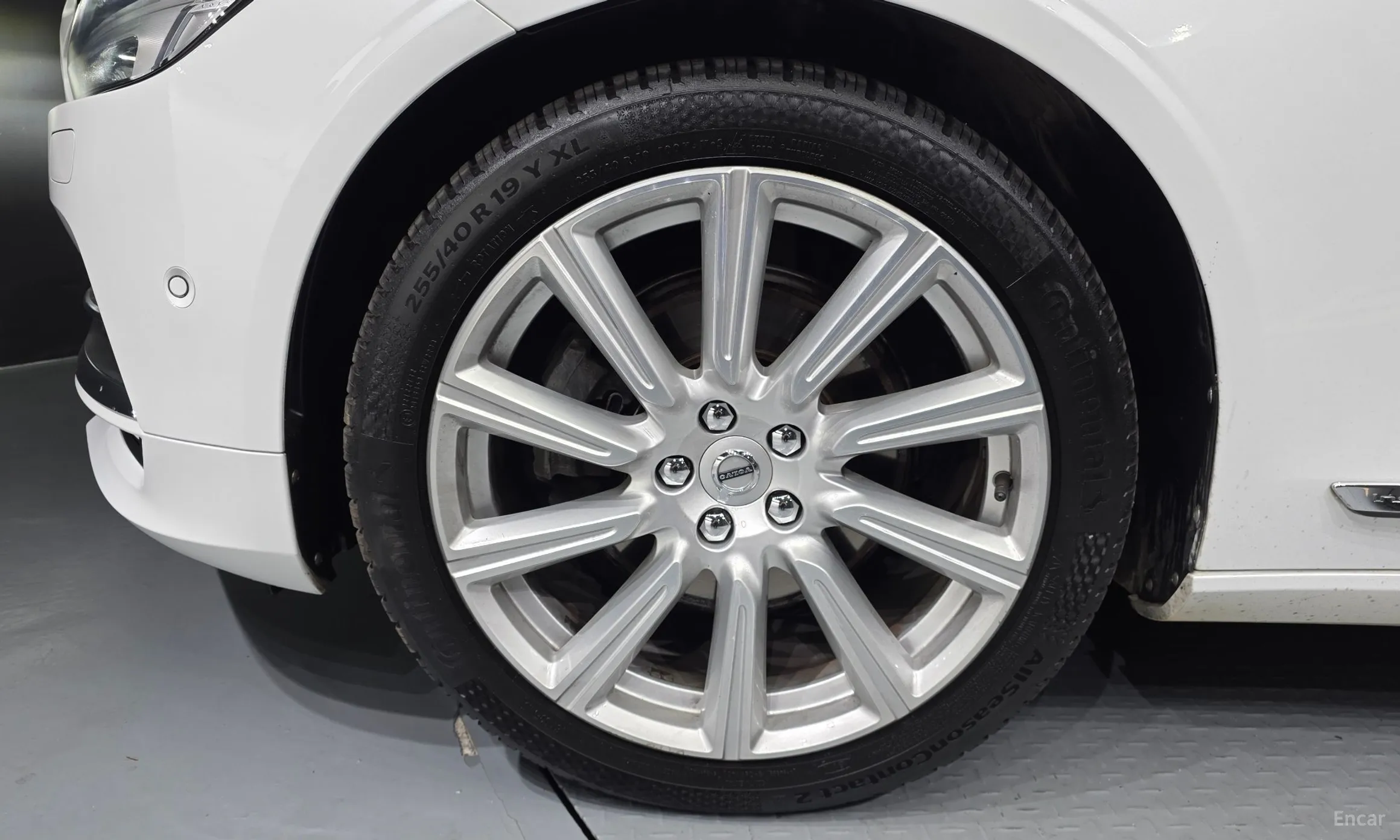 Volvo S90 превью 5