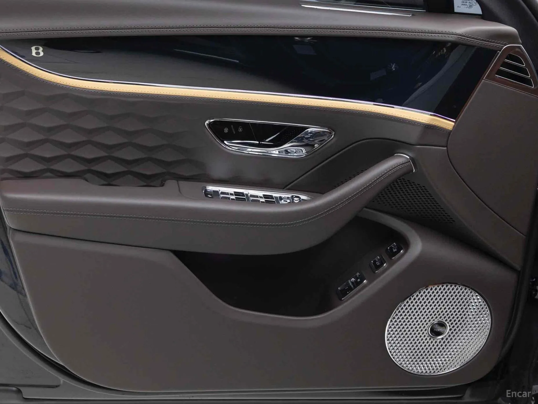 Bentley Flying Spur 4th Generation превью 12