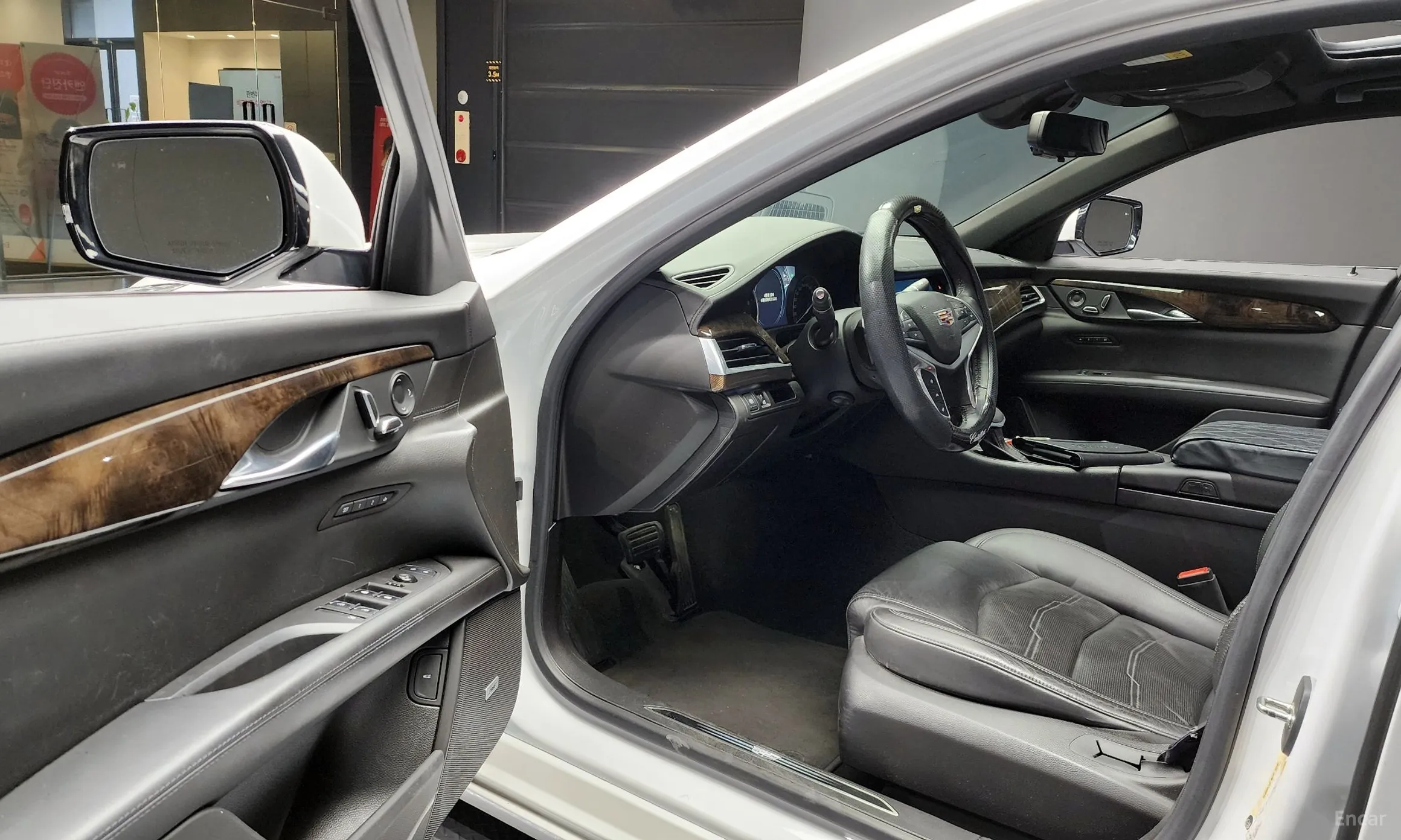 Cadillac CT6 превью 10