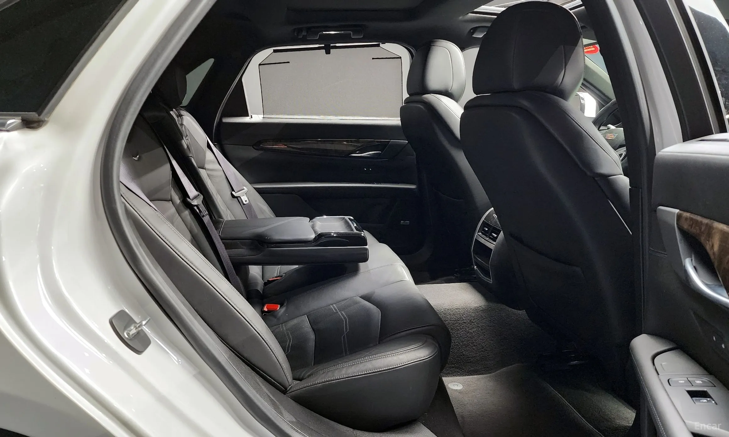 Cadillac CT6 превью 11