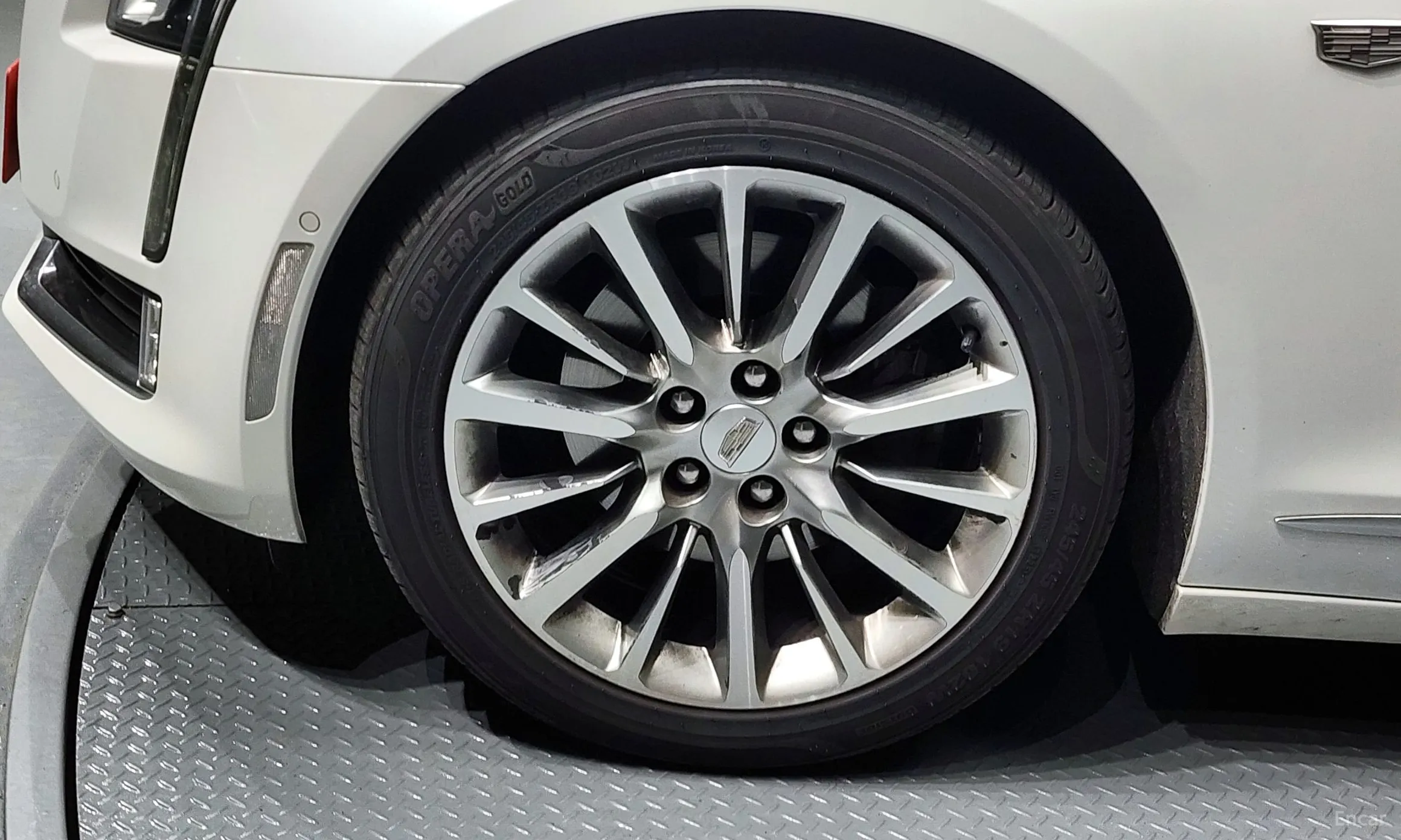 Cadillac CT6 превью 5