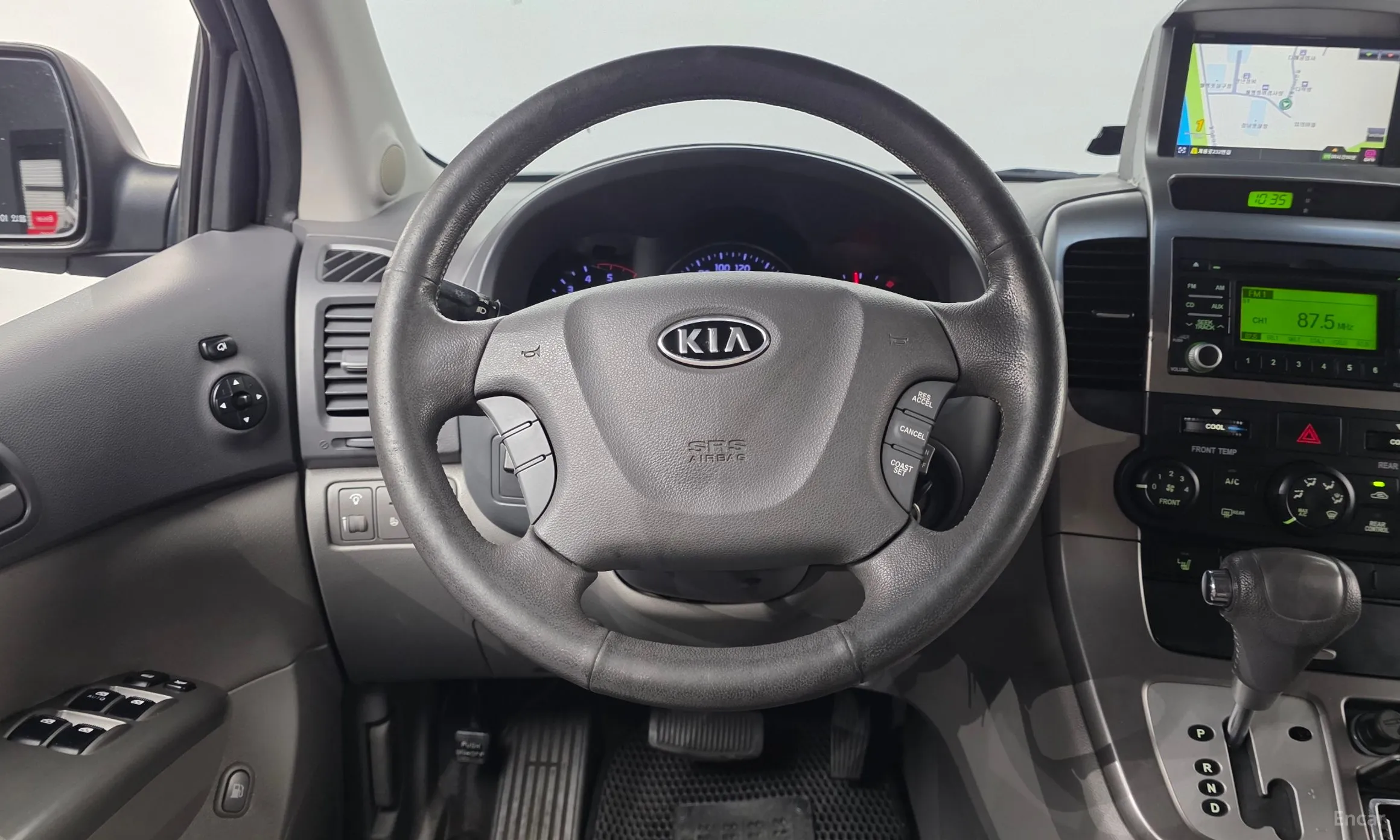 Kia Carnival R превью 16