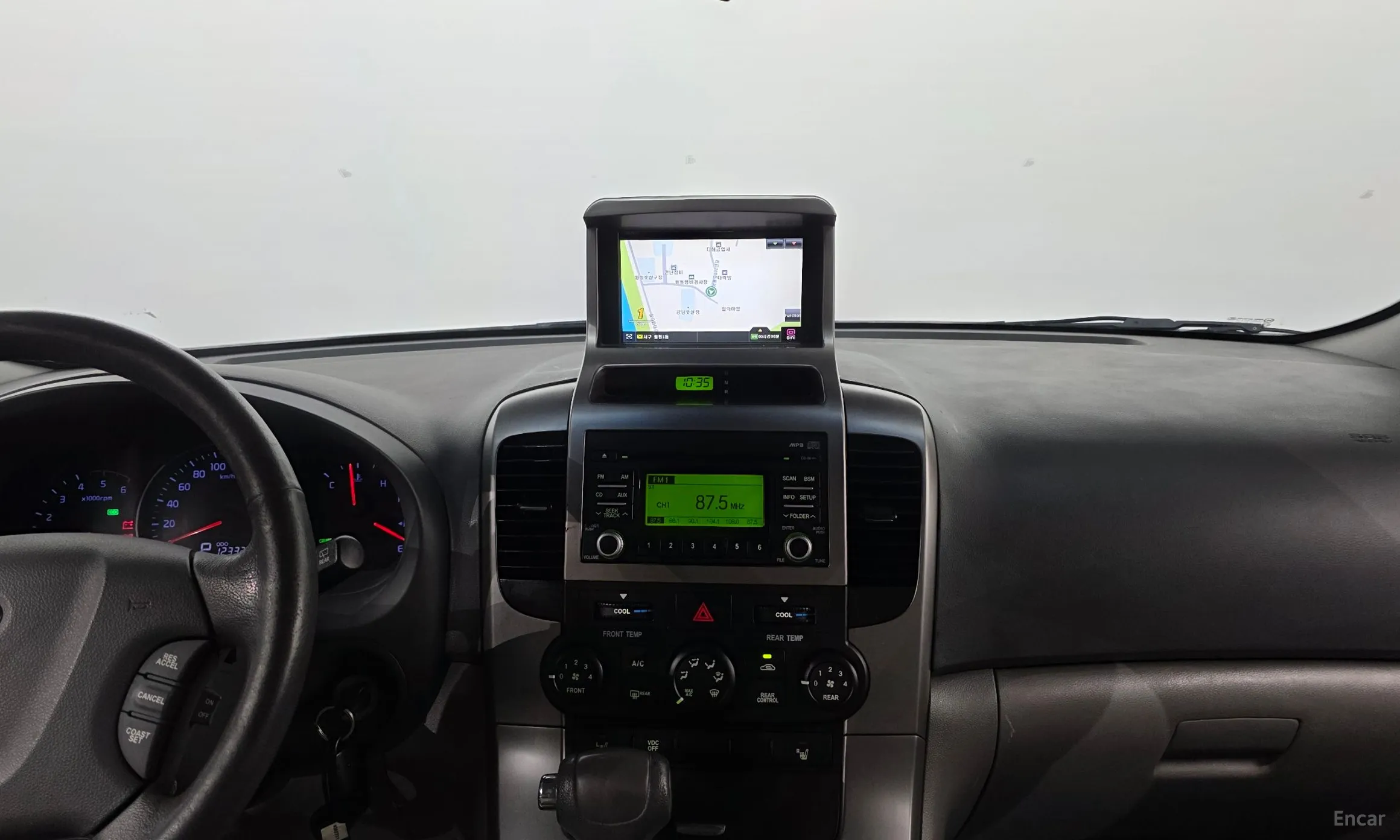 Kia Carnival R превью 17
