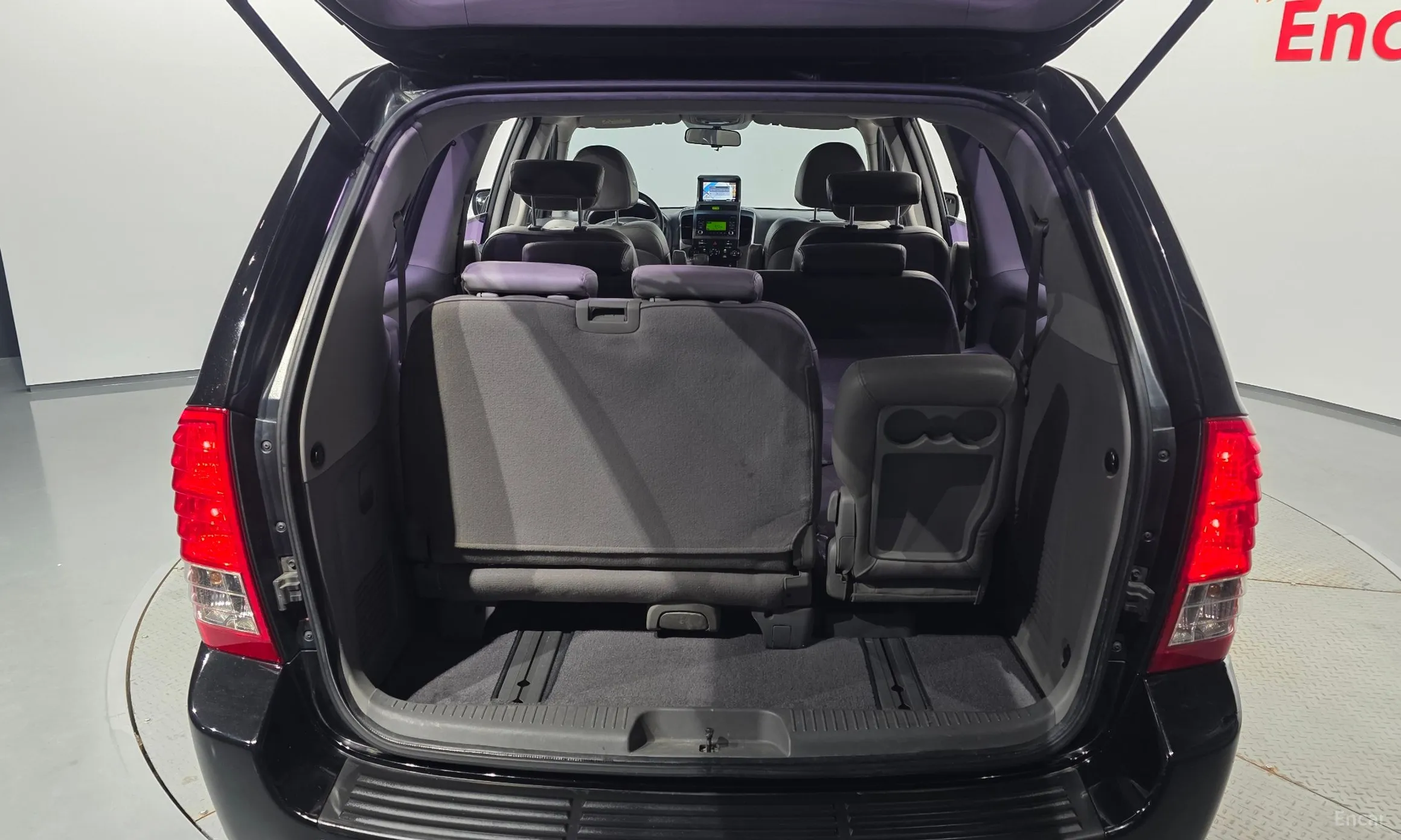 Kia Carnival R превью 20