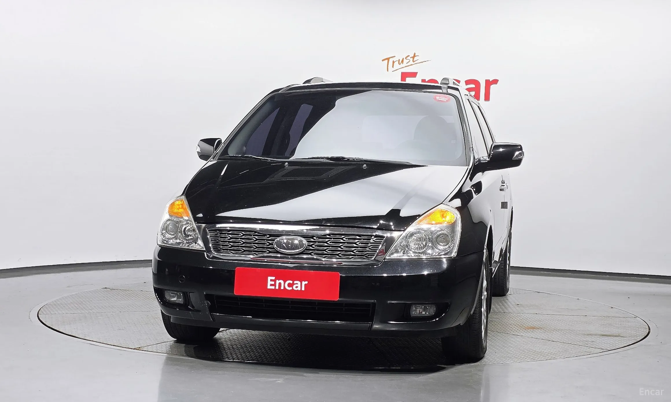 Kia Carnival R превью 3