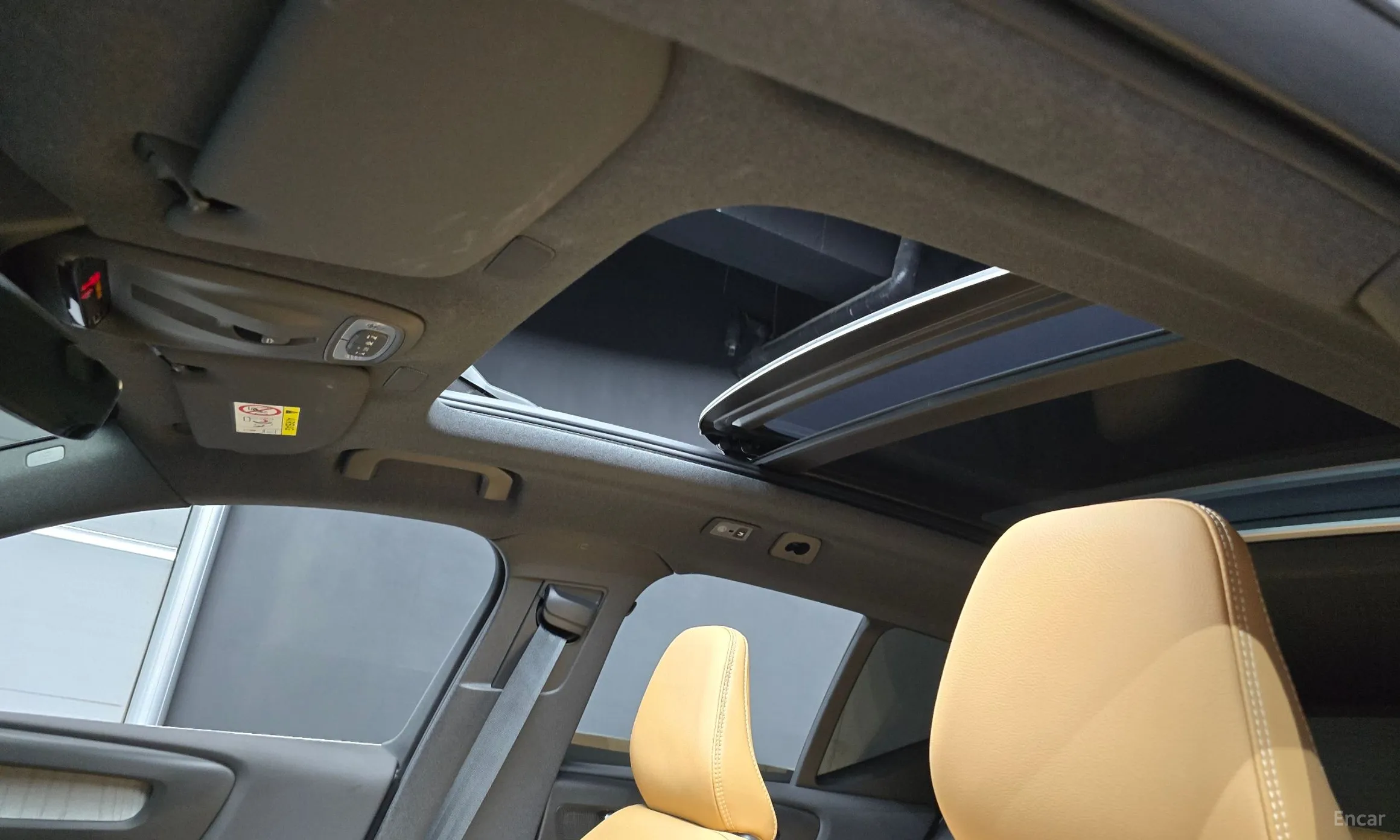 Volvo XC40 превью 17