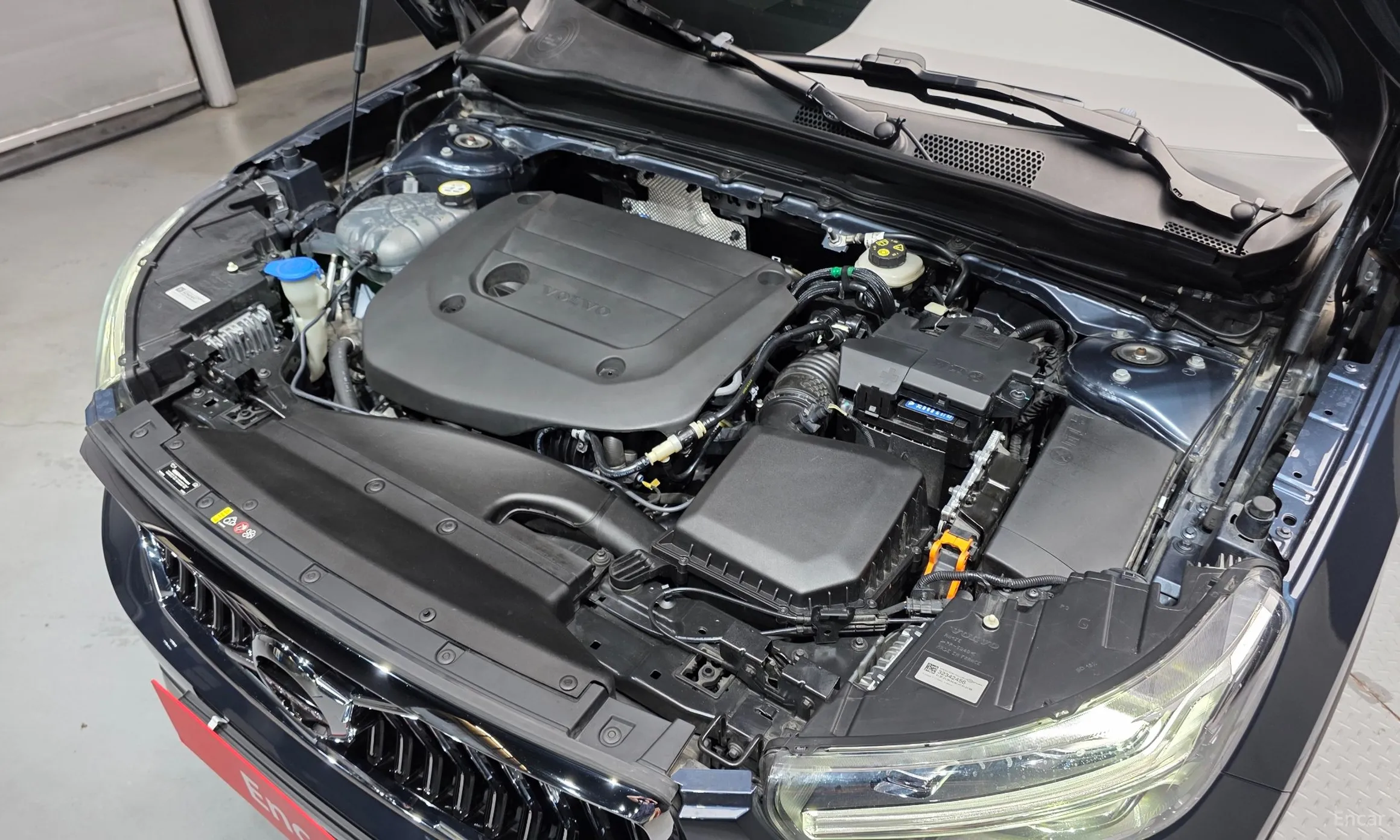 Volvo XC40 превью 6