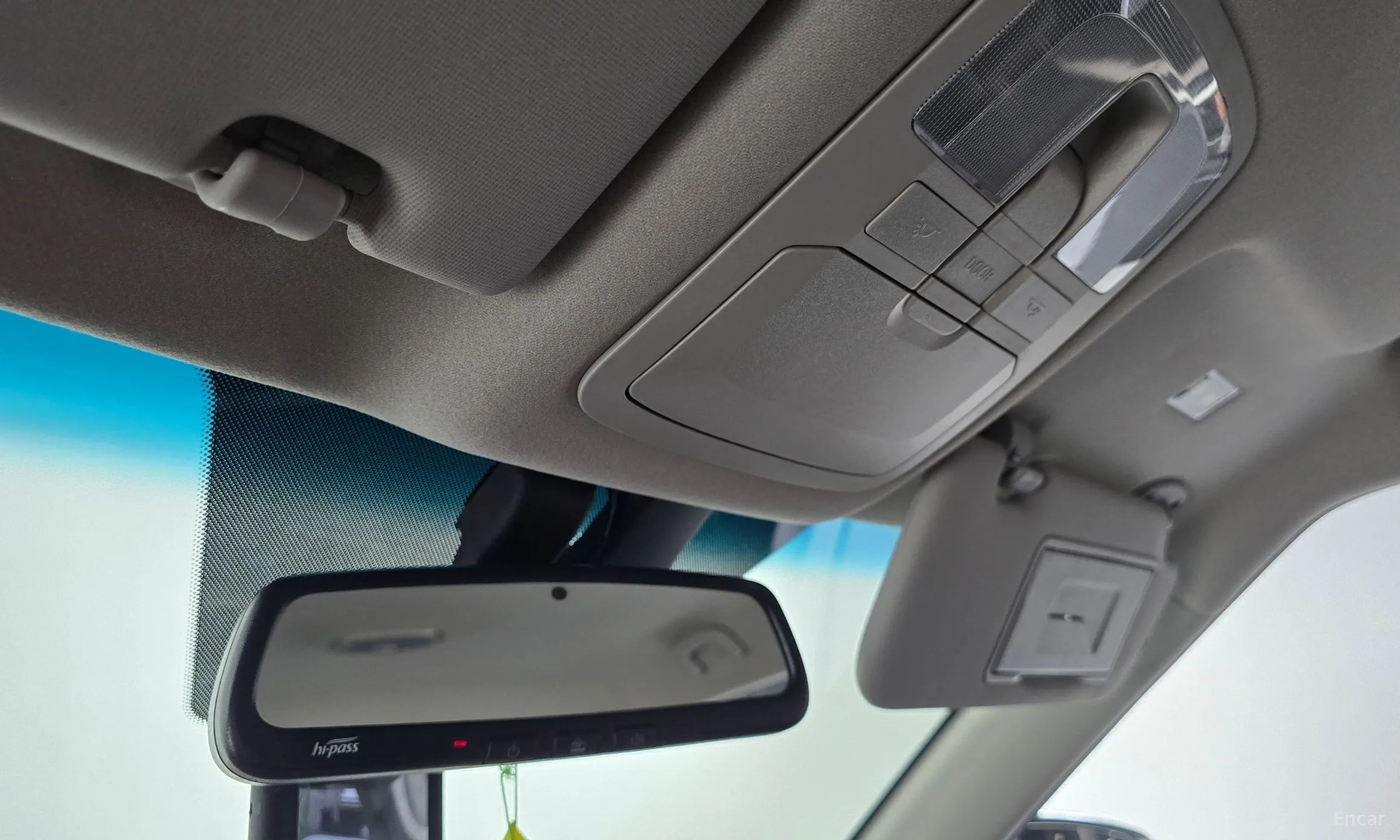 KG Mobility (SsangYong) Berry New Tivoli превью 18