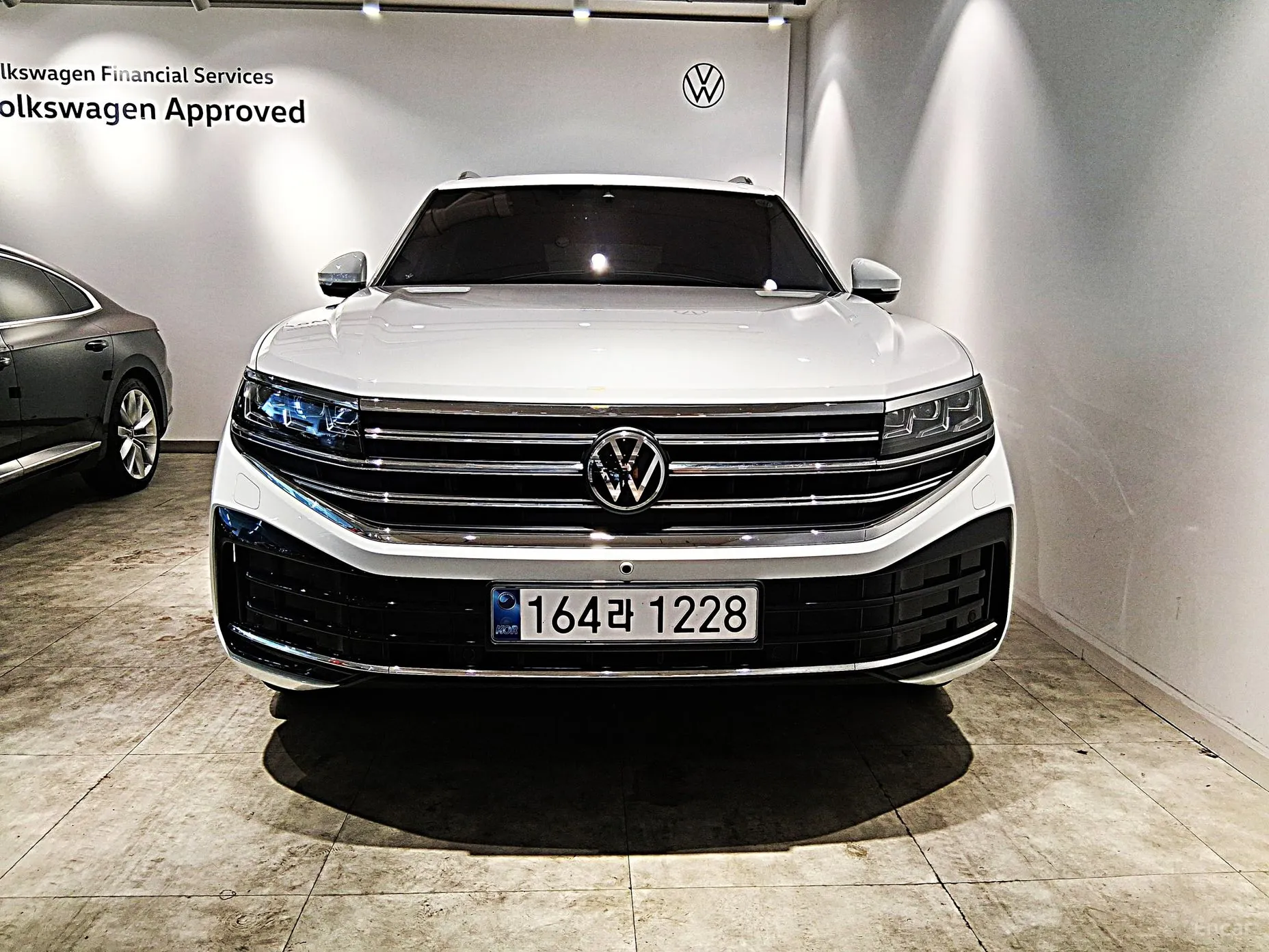 Volkswagen Touareg 3rd Generation превью 3