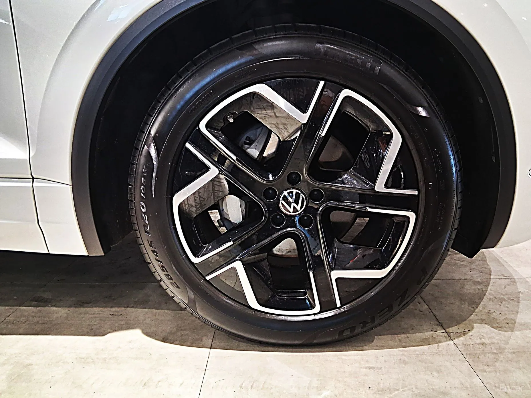 Volkswagen Touareg 3rd Generation превью 5