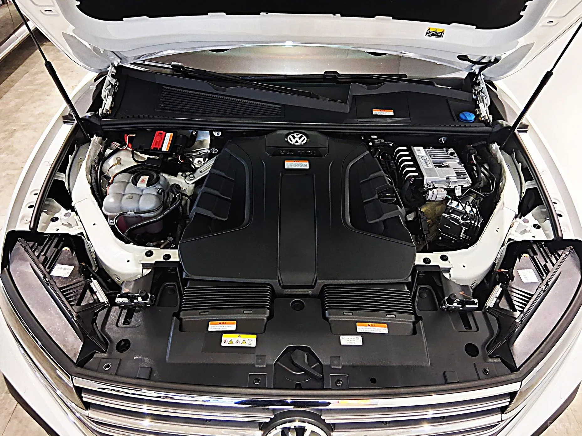 Volkswagen Touareg 3rd Generation превью 6