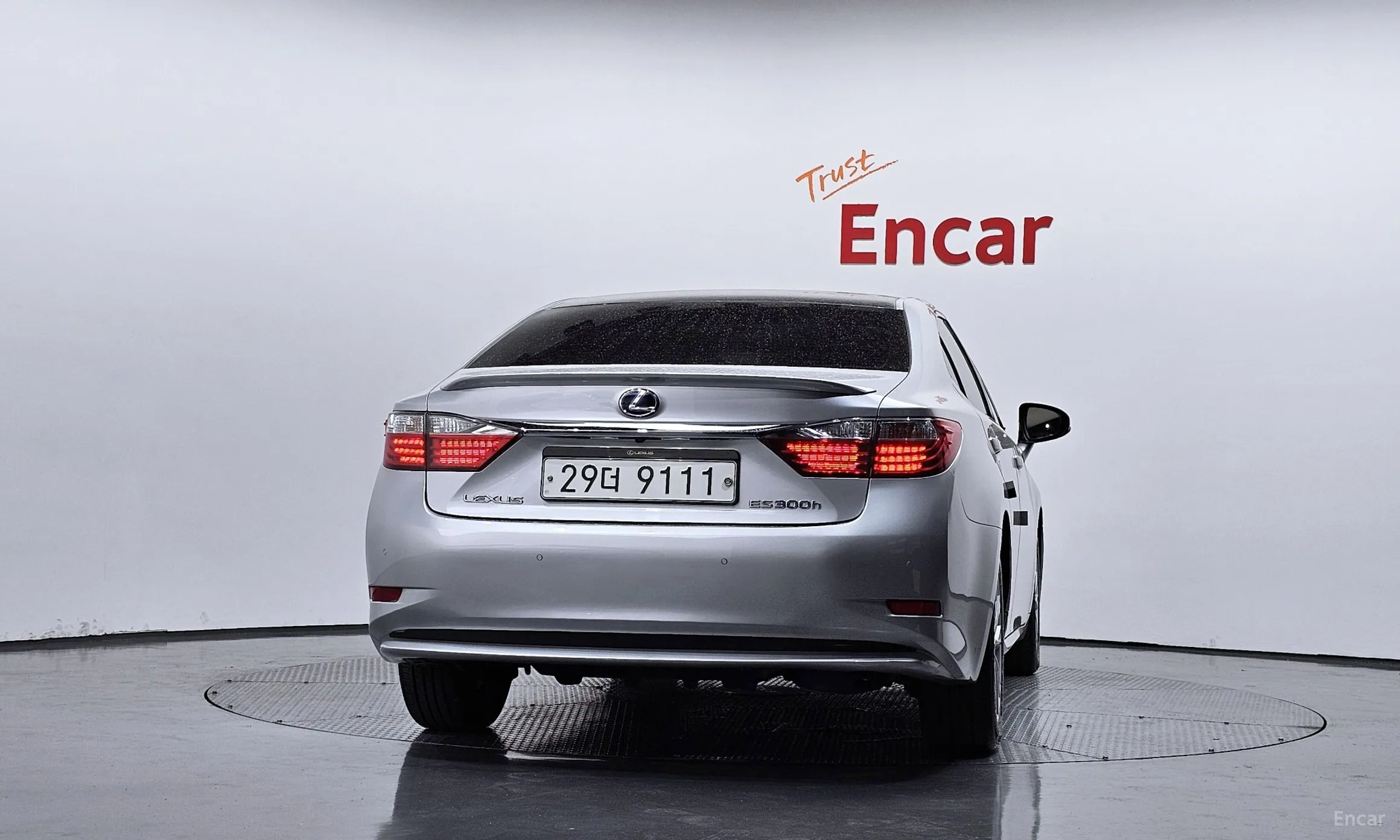 Lexus New ES300h превью 4