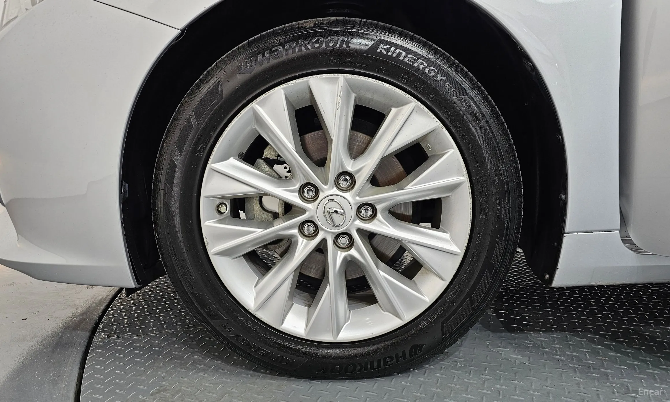 Lexus New ES300h превью 5