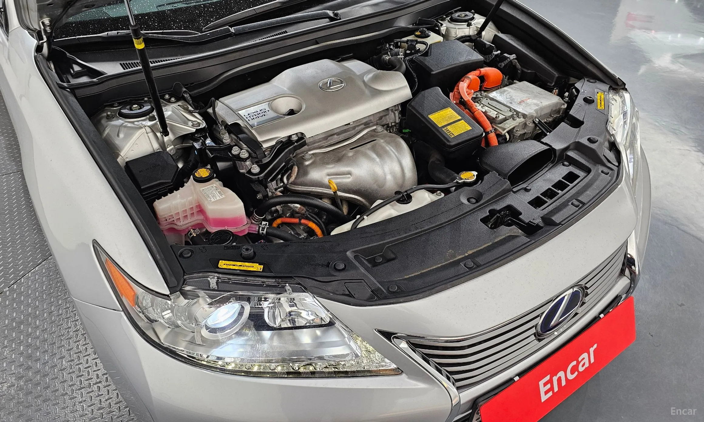 Lexus New ES300h превью 6