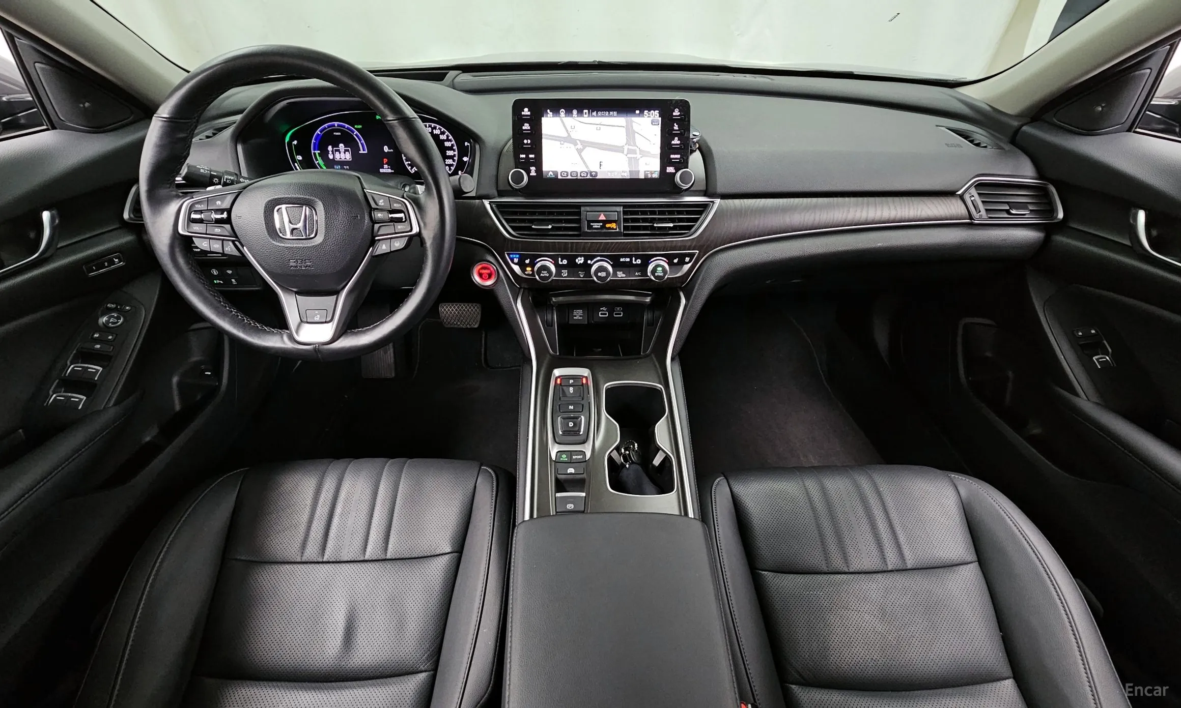 Honda Accord 10th Generation превью 7