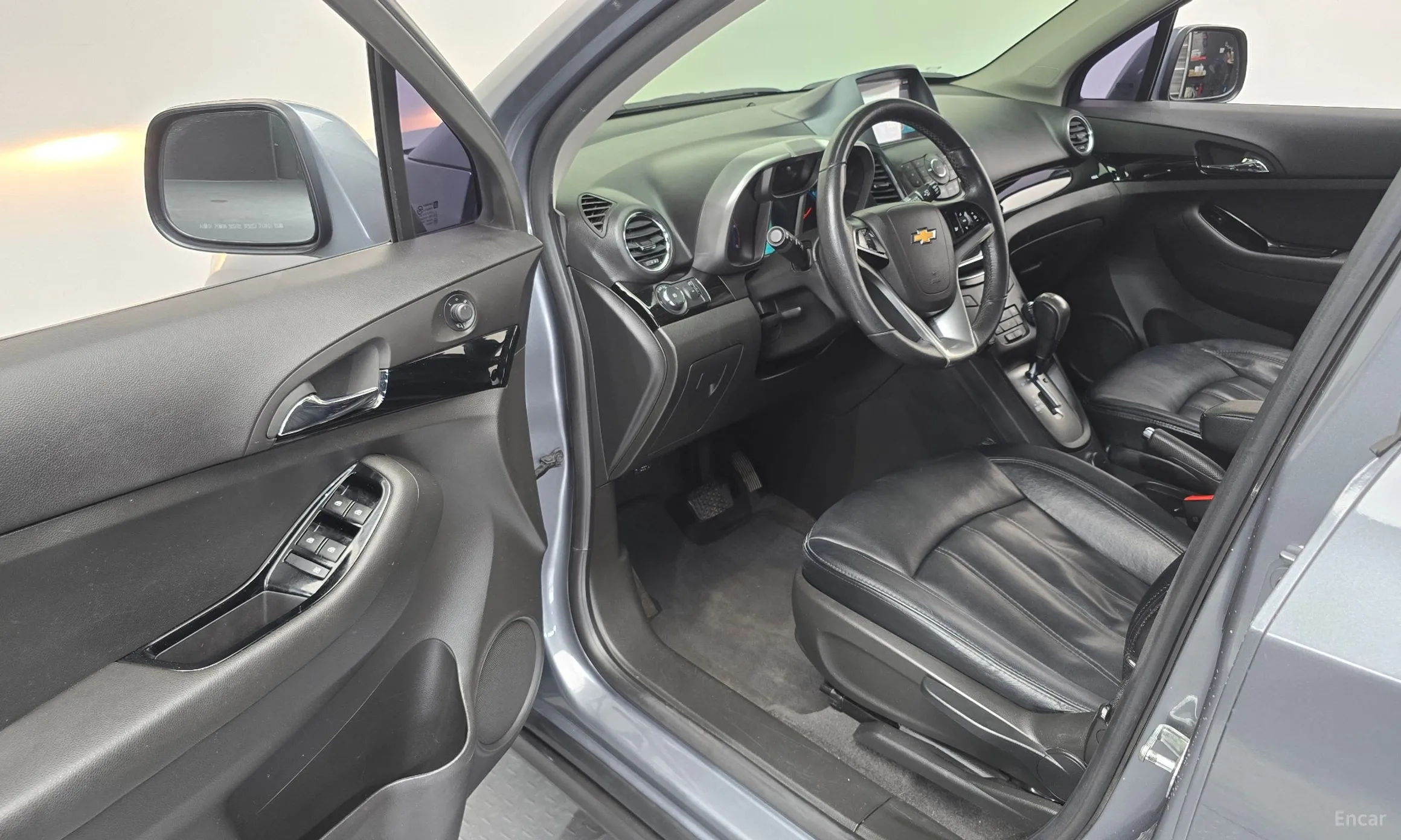 Chevrolet (GM Daewoo) Orlando превью 10