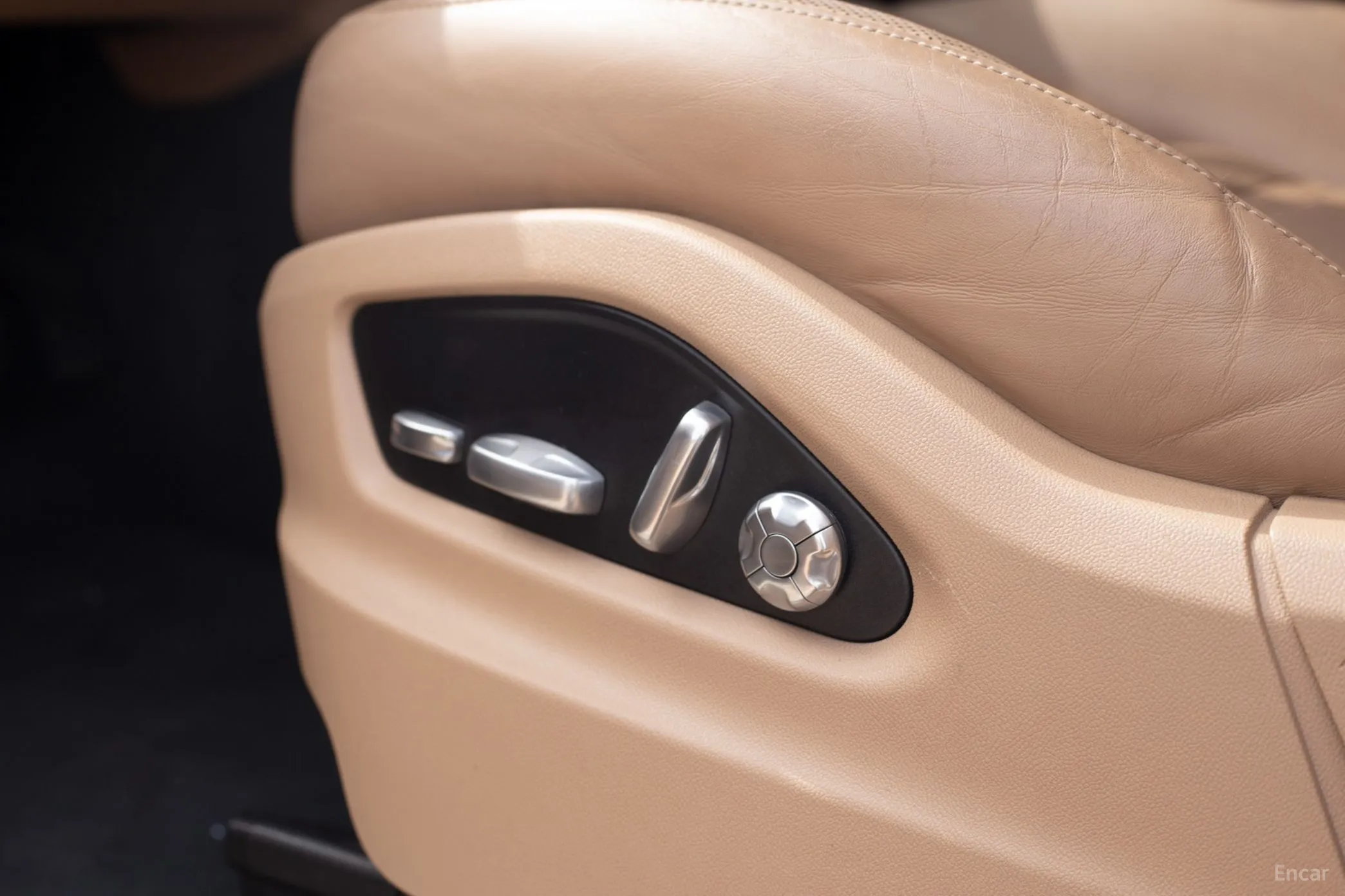 Porsche Cayenne (PO536) превью 11