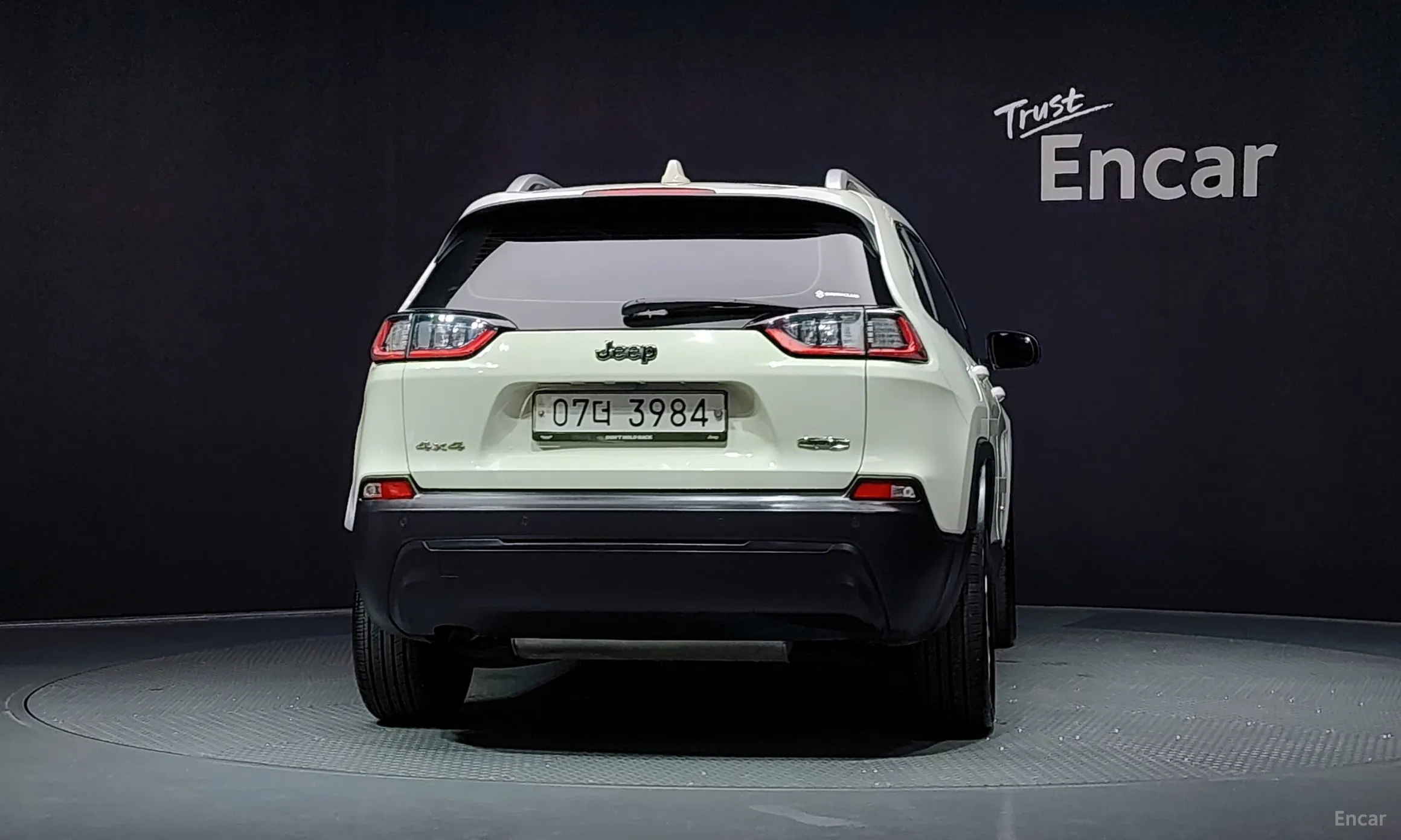 Jeep Cherokee (KL) превью 4