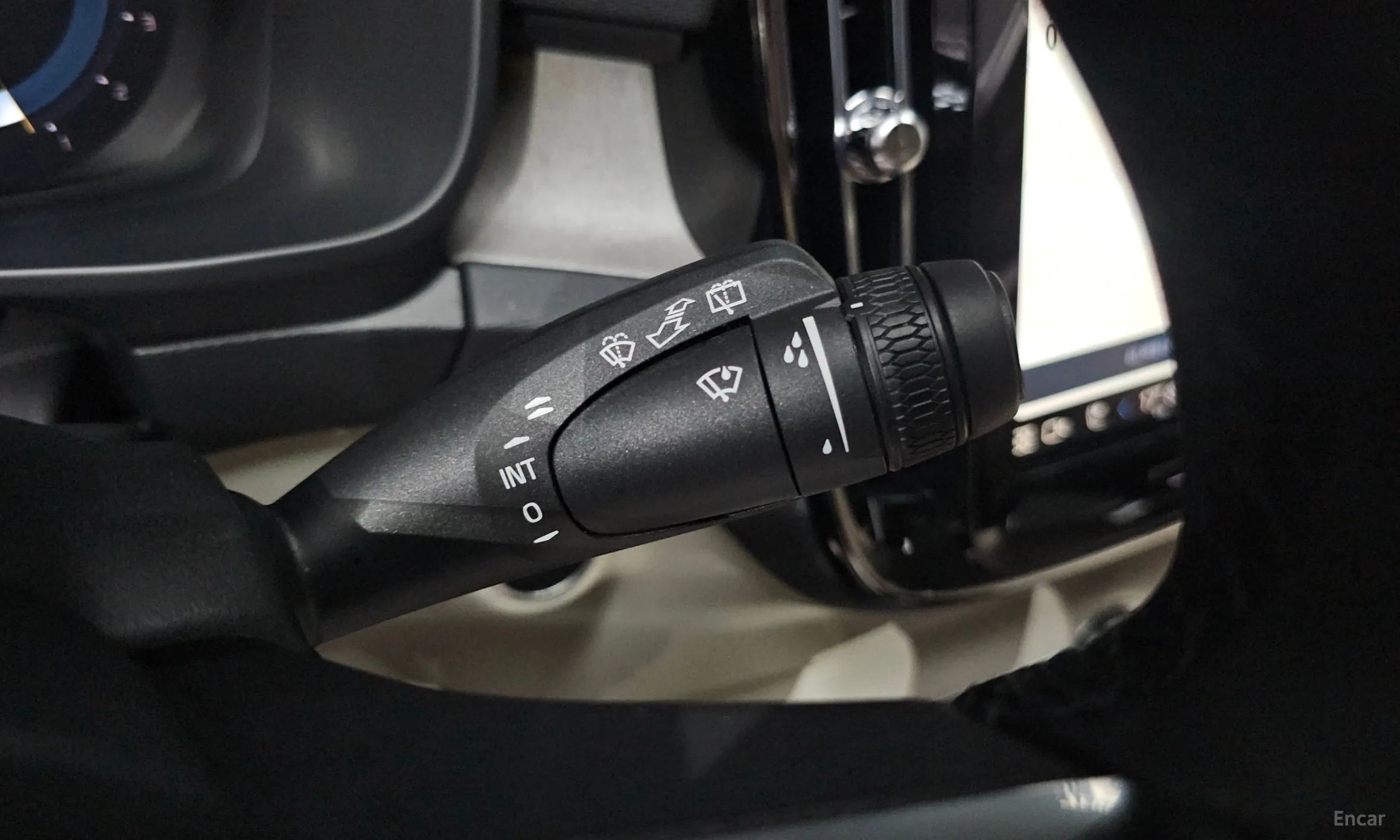 Volvo XC40 превью 18
