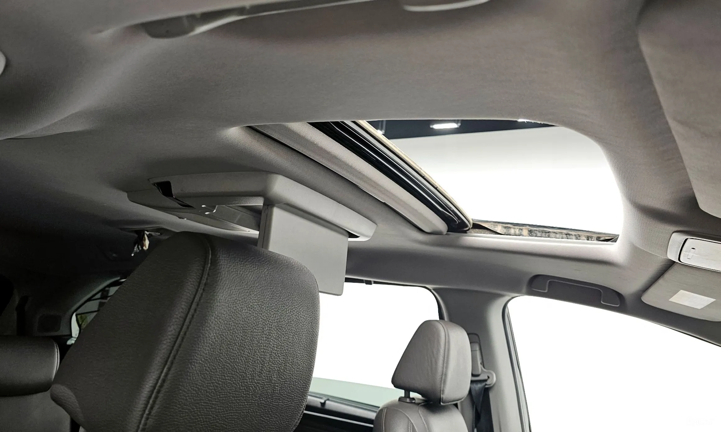 Honda Odyssey превью 18