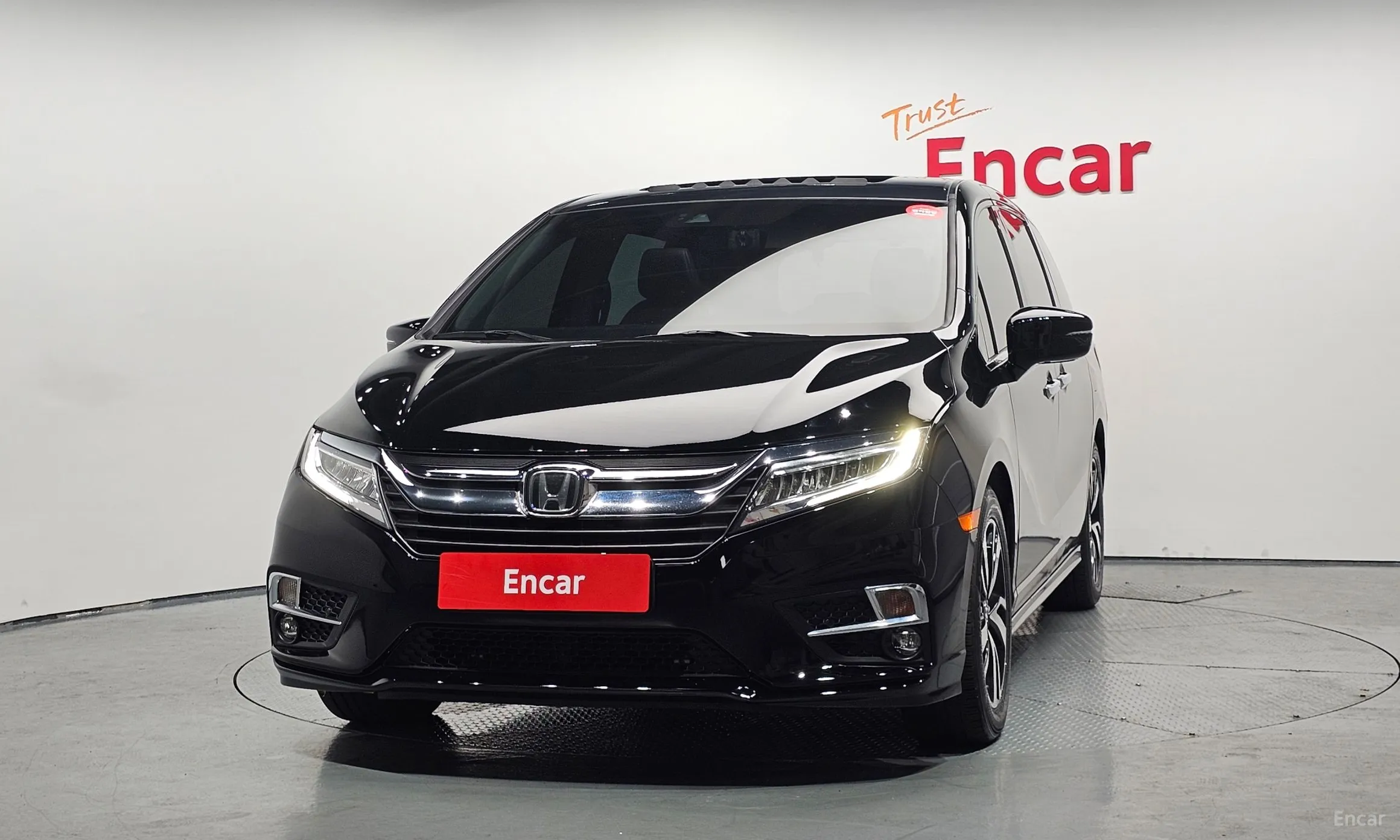 Honda Odyssey превью 3