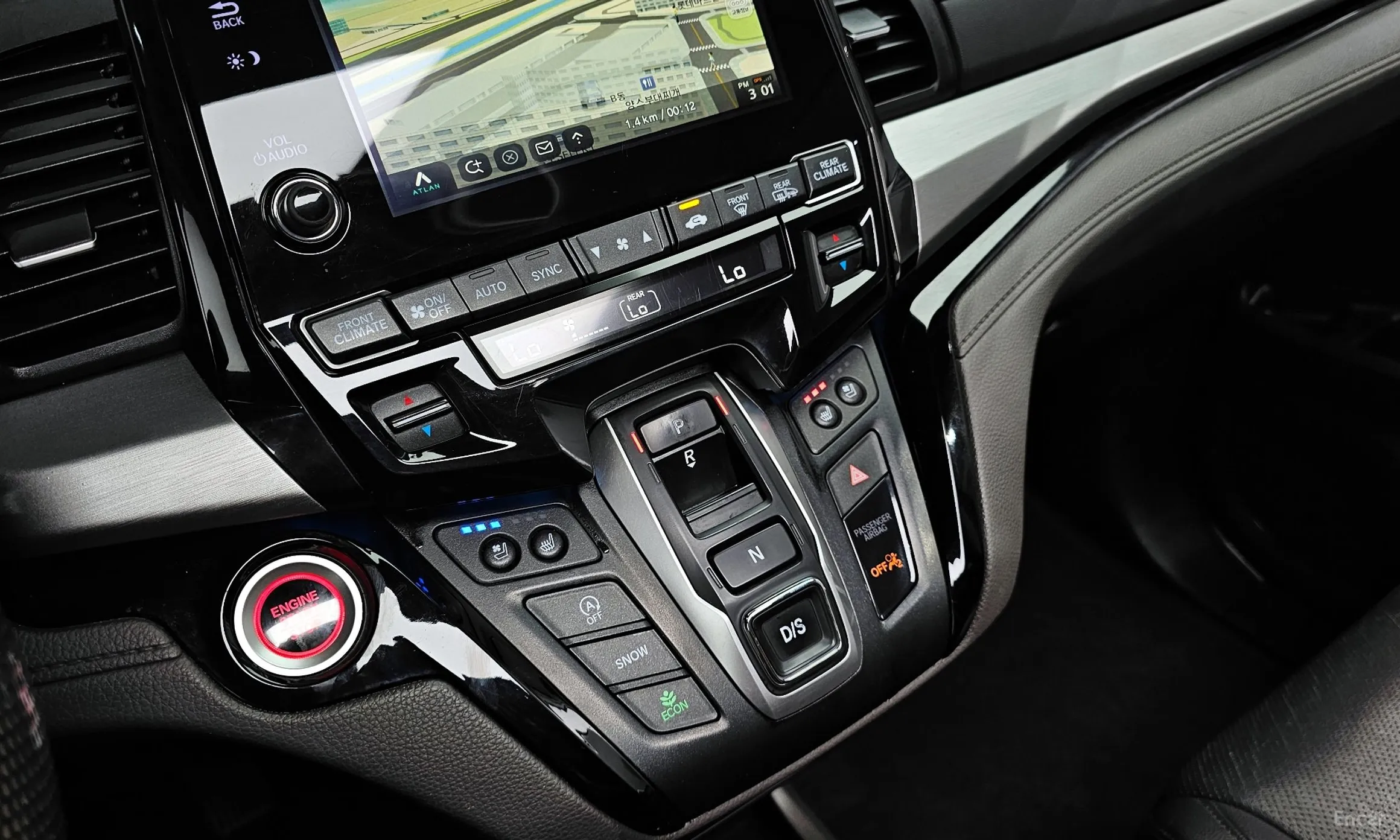 Honda Odyssey превью 9