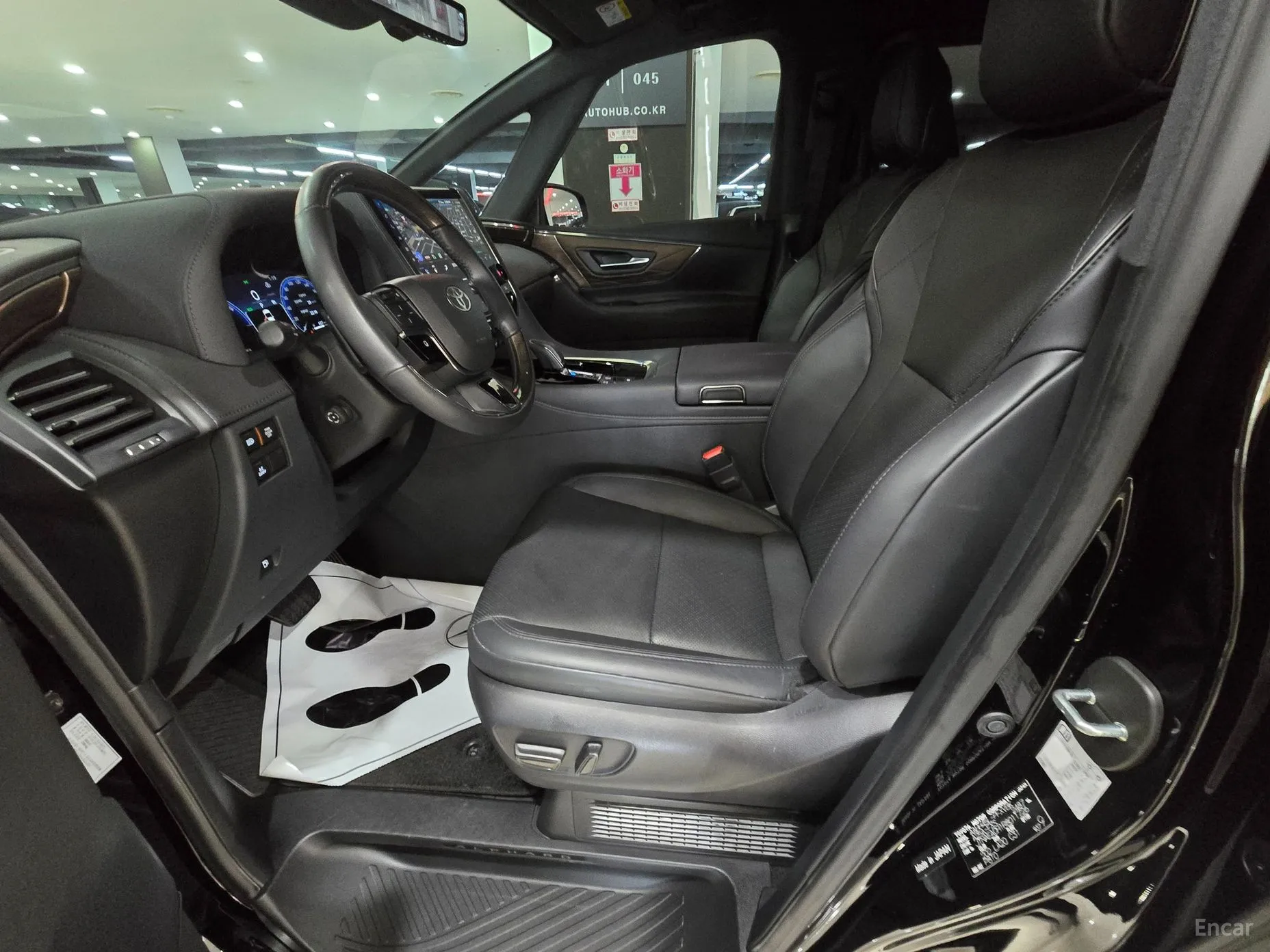 Toyota Alphard 4th Generation превью 13