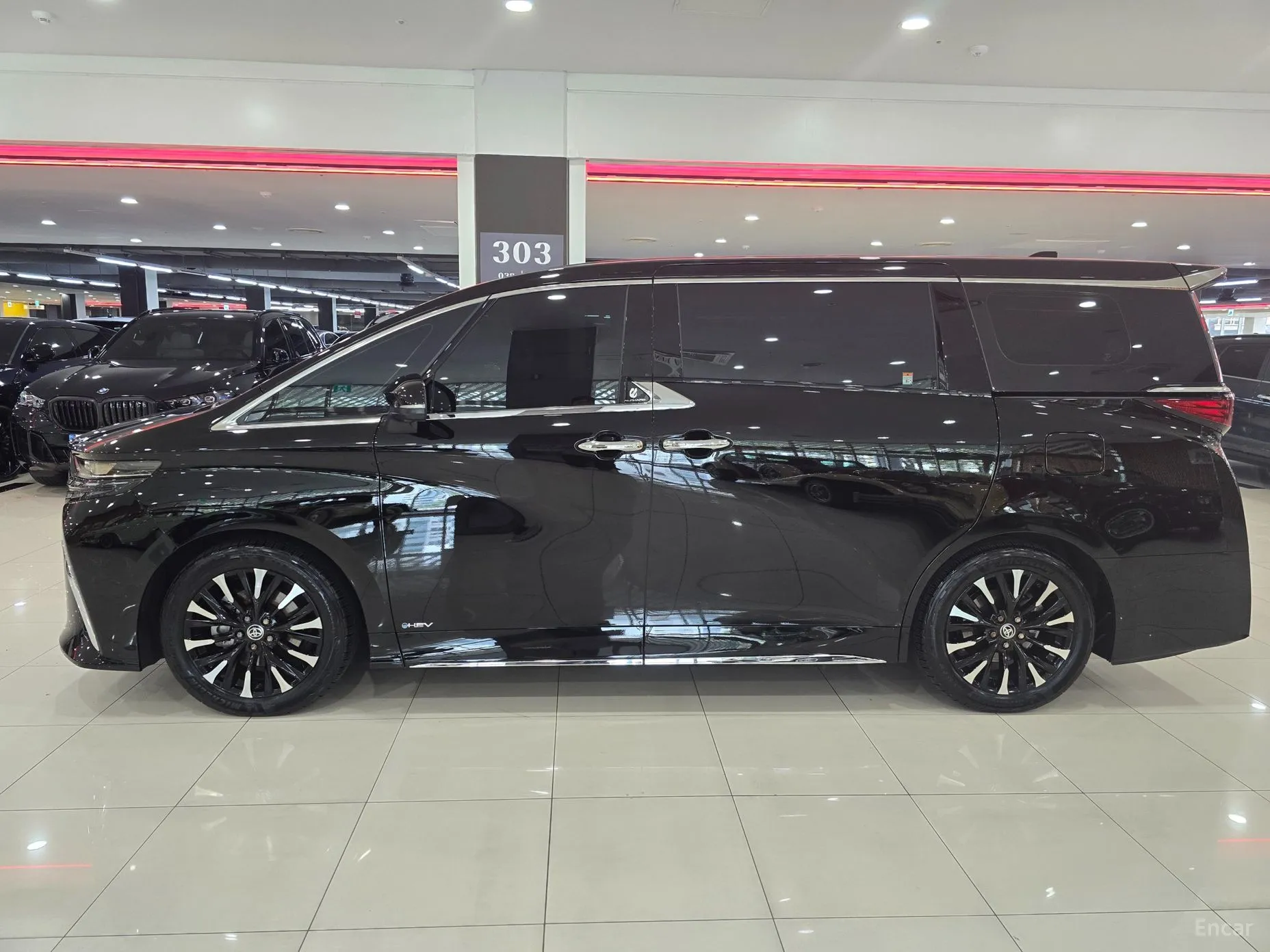 Toyota Alphard 4th Generation превью 17